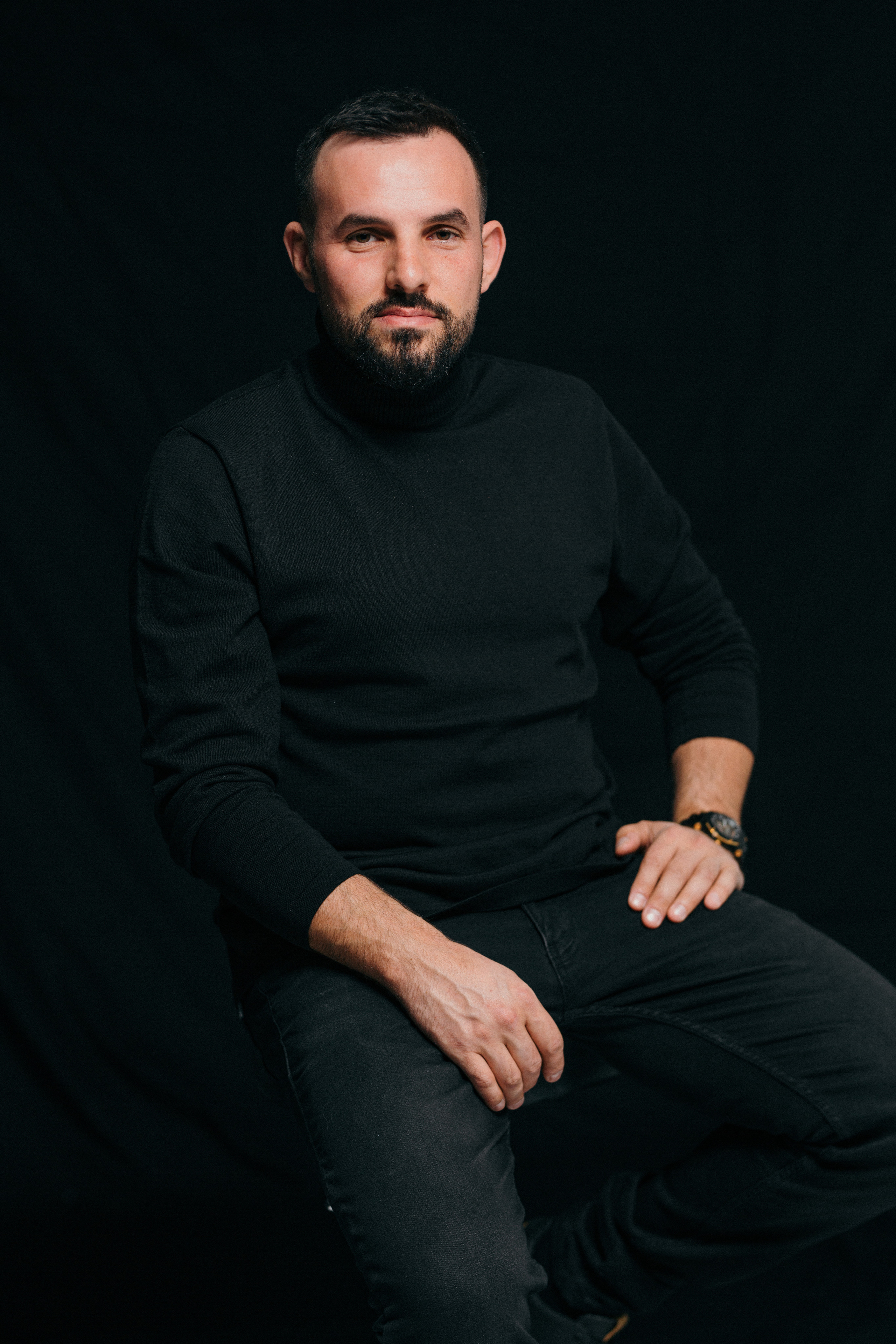 Lev Goldshtein. Mariya Masha Sharf — photographer based in Tel-Aviv