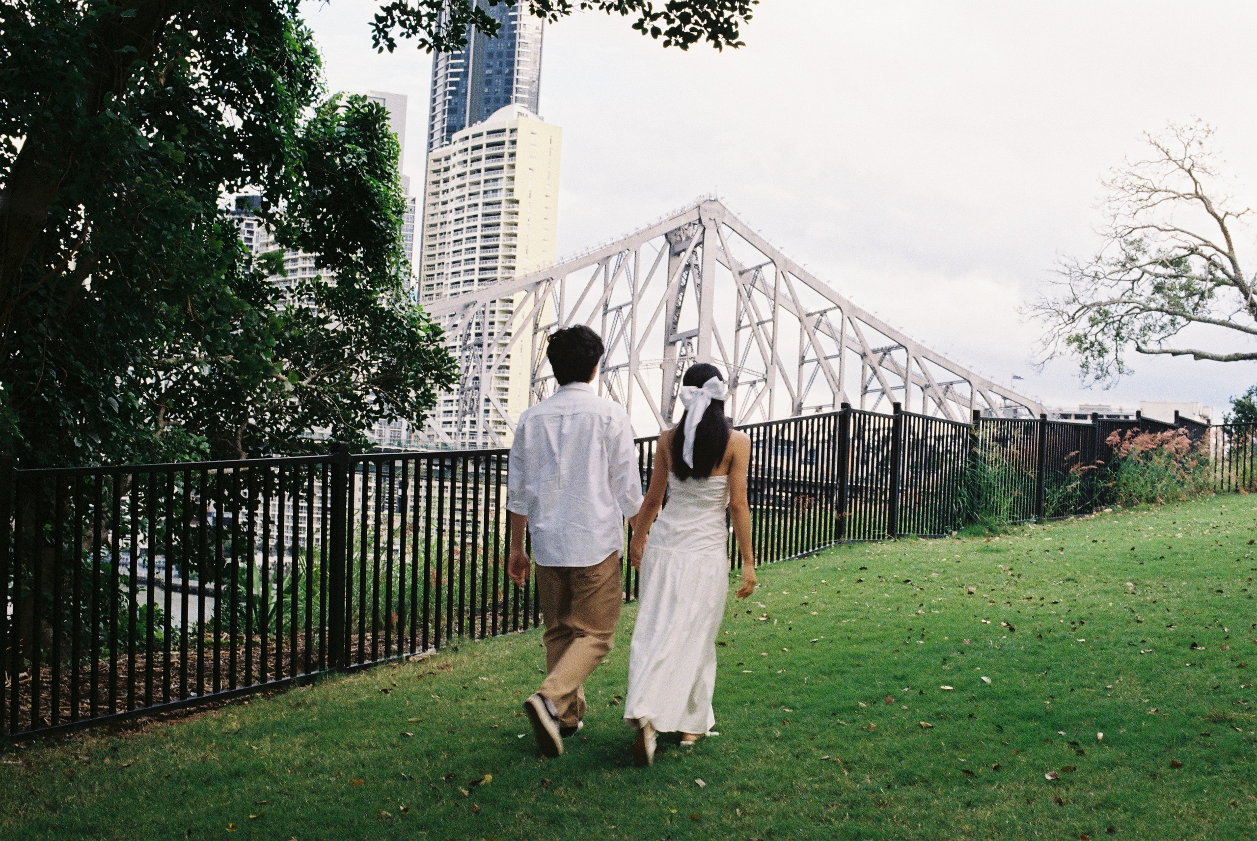 Chonlita&Ench. Film portrait photographer