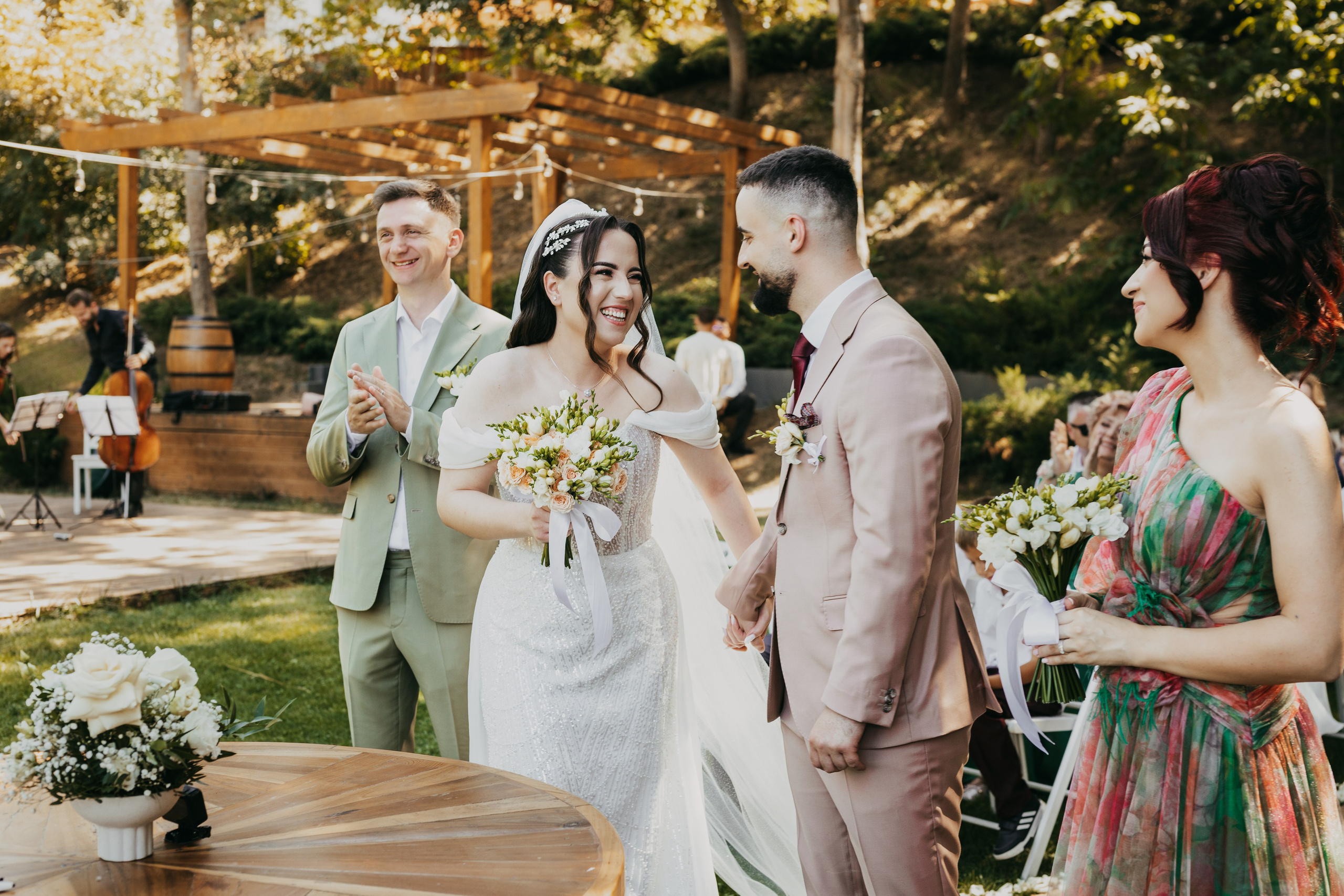 Mihai & Iasmina. Lucian Dedeu — Fotograf de nuntă și eveniment
