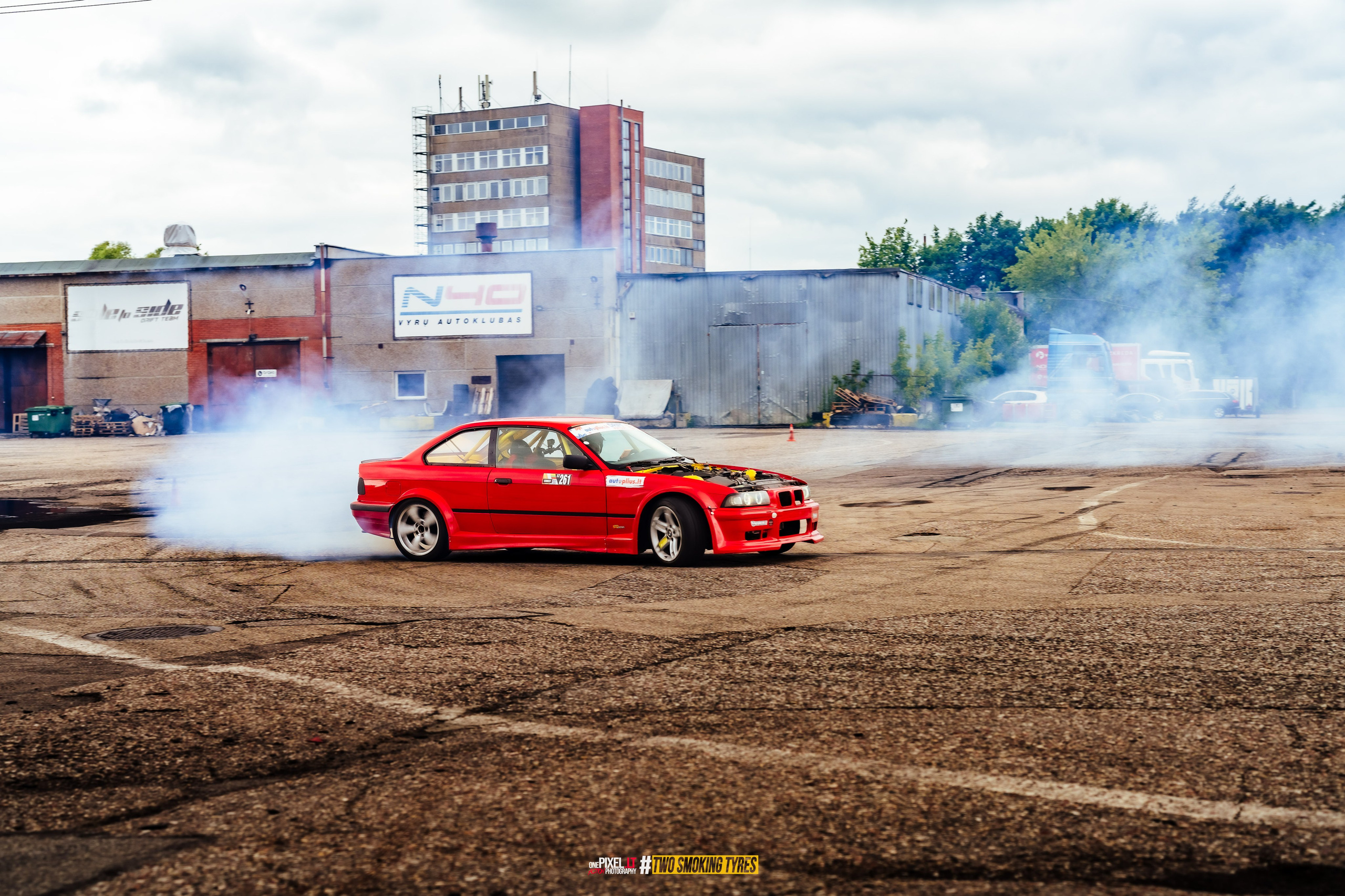 Side to Side #DRIFTDAY. OnePIXEL