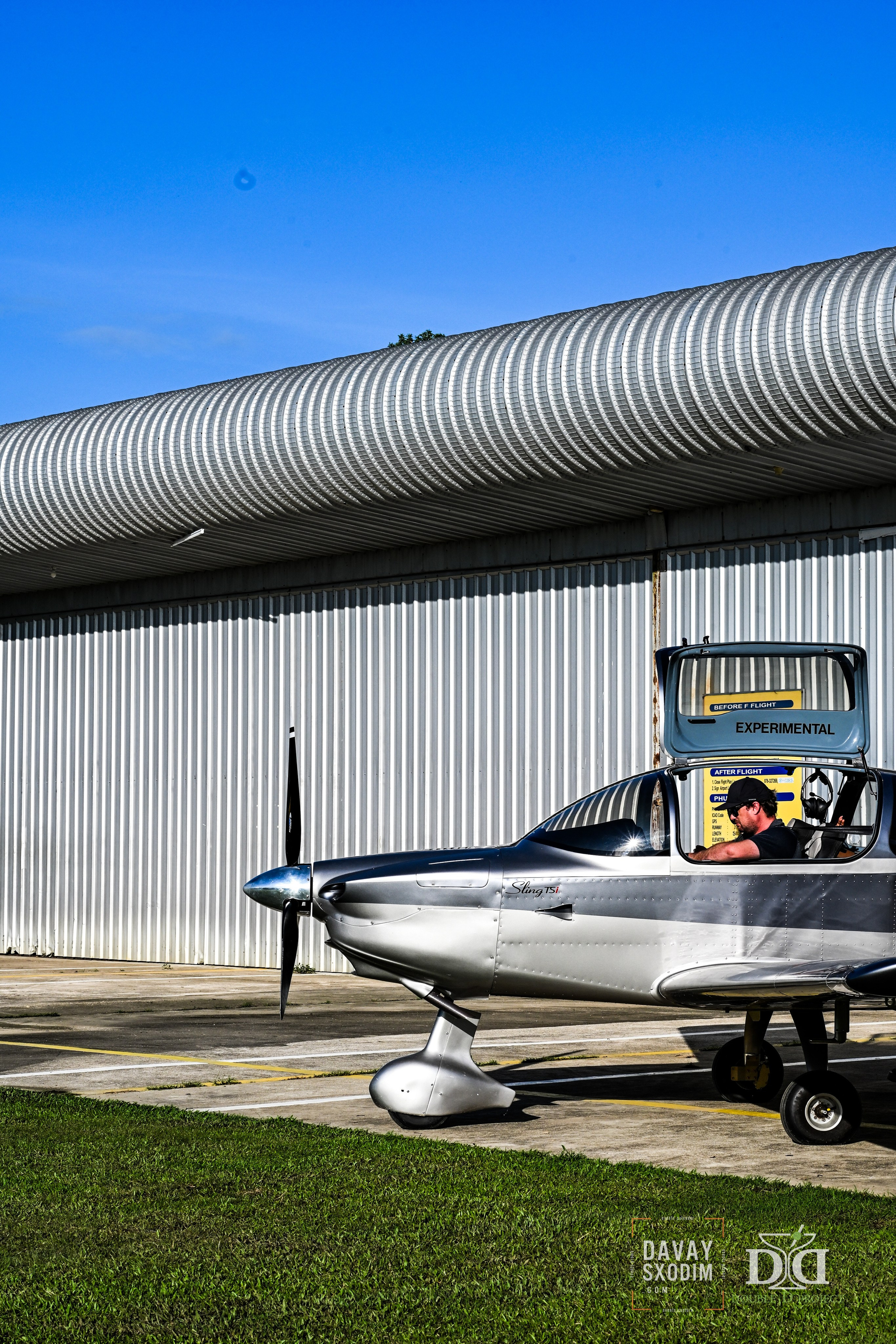 Вечеринка на аэродроме | Фоторепортаж | Афиша | DAVAYSXODIM.com PHUKET. АФИША|ФОТОРЕПОРТАЖИ|ИВЕНТЫ|ПХУКЕТ