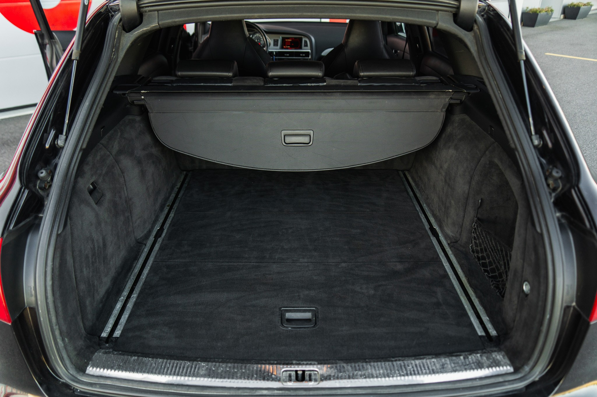 AUDI S6 V10. LOHA VISUALS — AUTOMOTIVE PHOTOGRAPHY