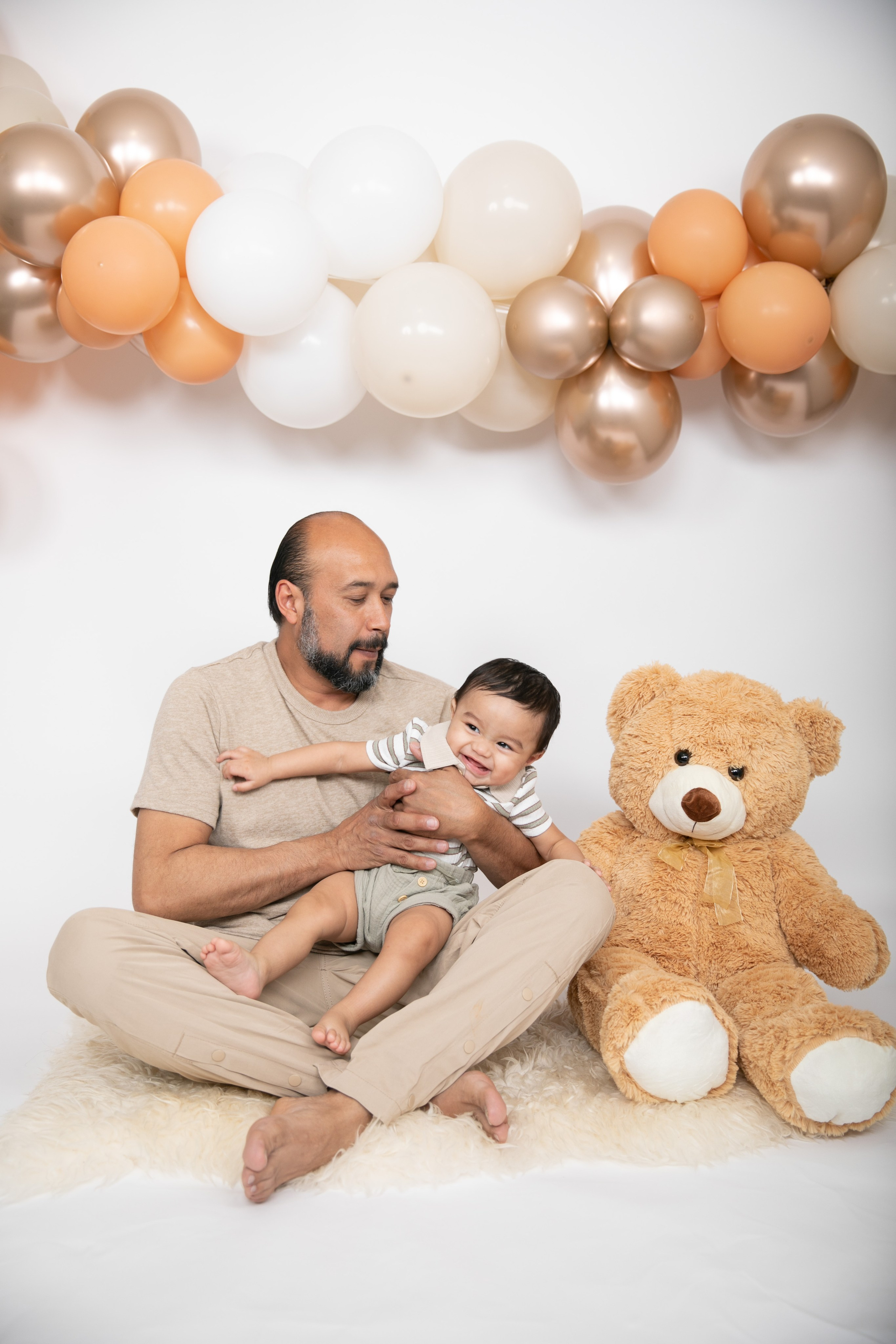 Cake Smash — 1st birthday. Ching Li Photography