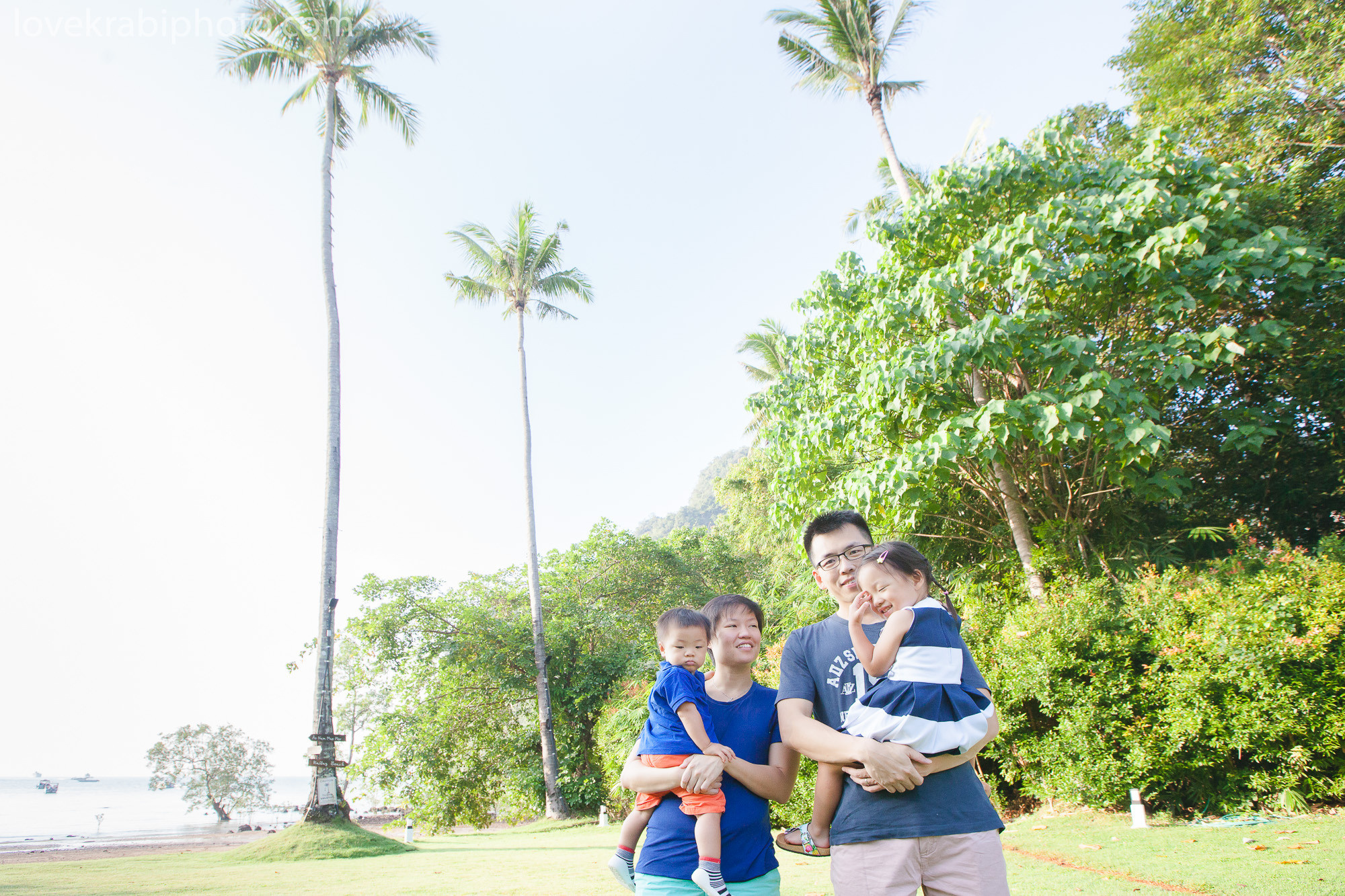 krabi photographer, thailand holiday, krabi villa, koh lanta photography, family photography ao nang, phi phi tour