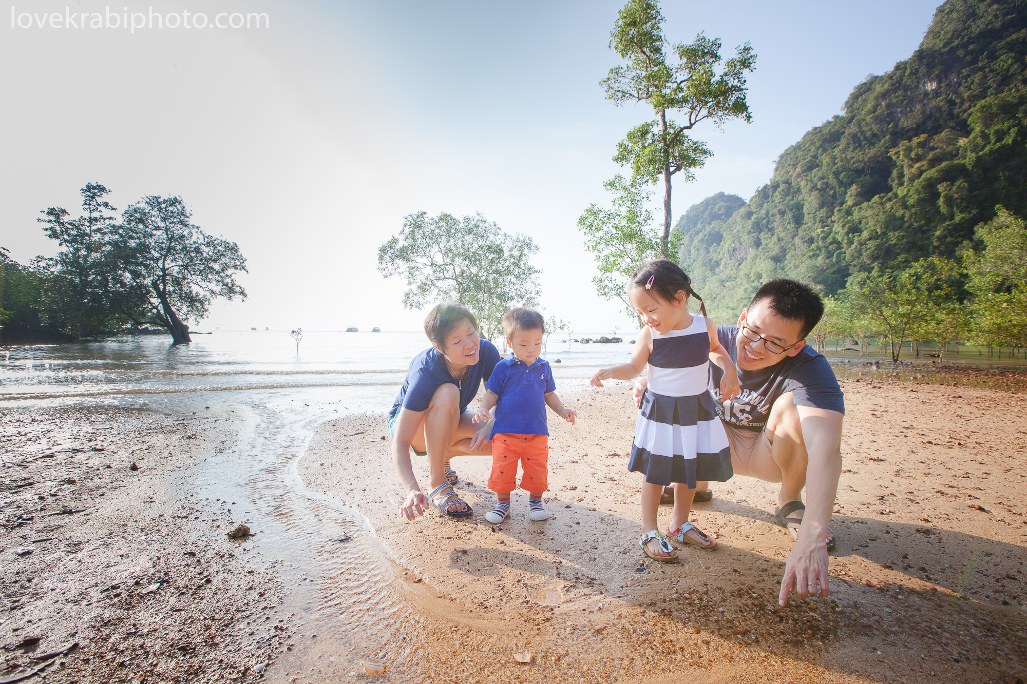 krabi photographer, thailand holiday, krabi villa, koh lanta photography, family photography ao nang, phi phi tour