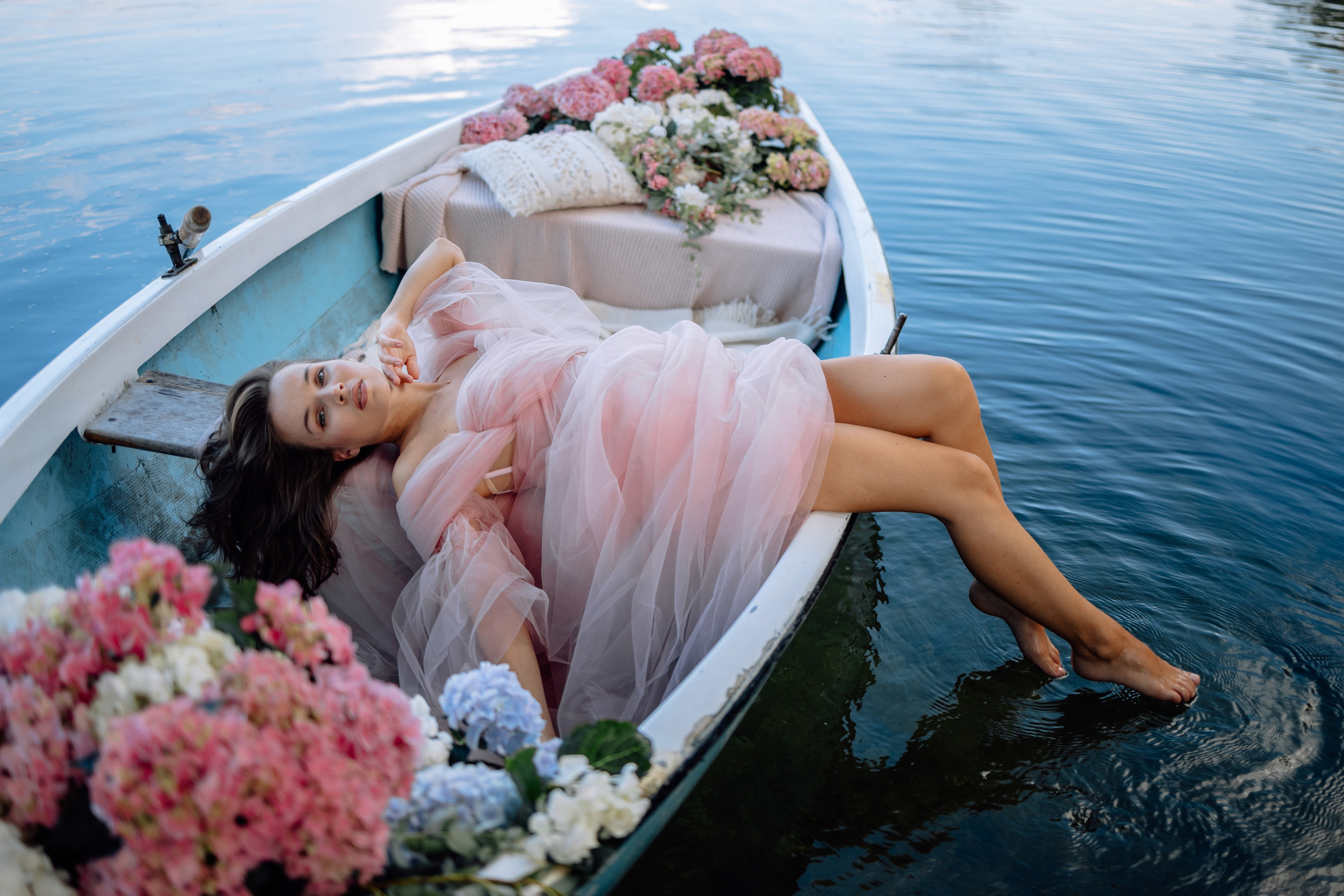 Das Boot mit Blumen. Hochzeitsfotograf München Taufe Familienfotograf Tanja Mauke