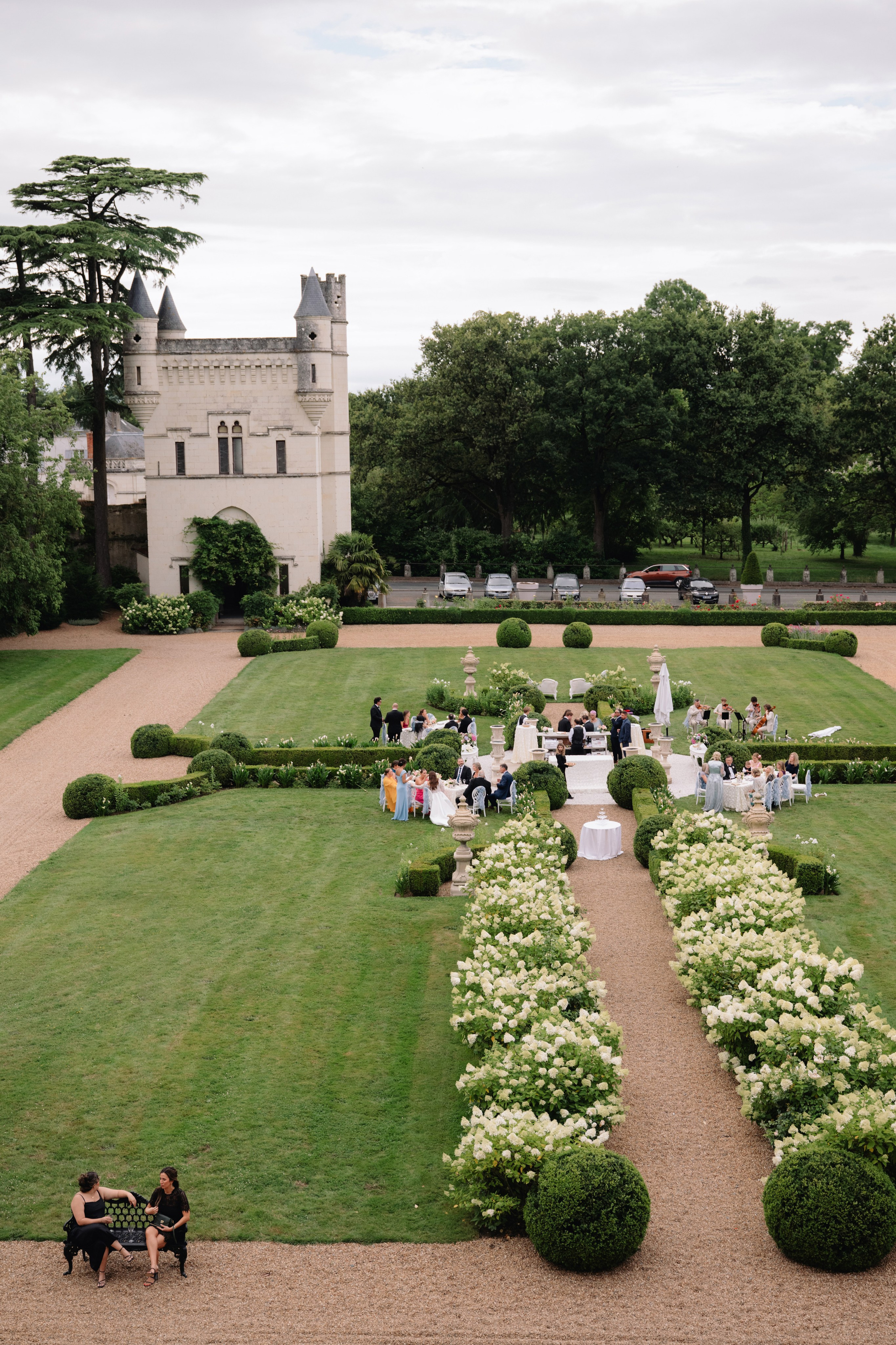 Luxury Château Wedding in France | Anna & Jon at Chateau Challain