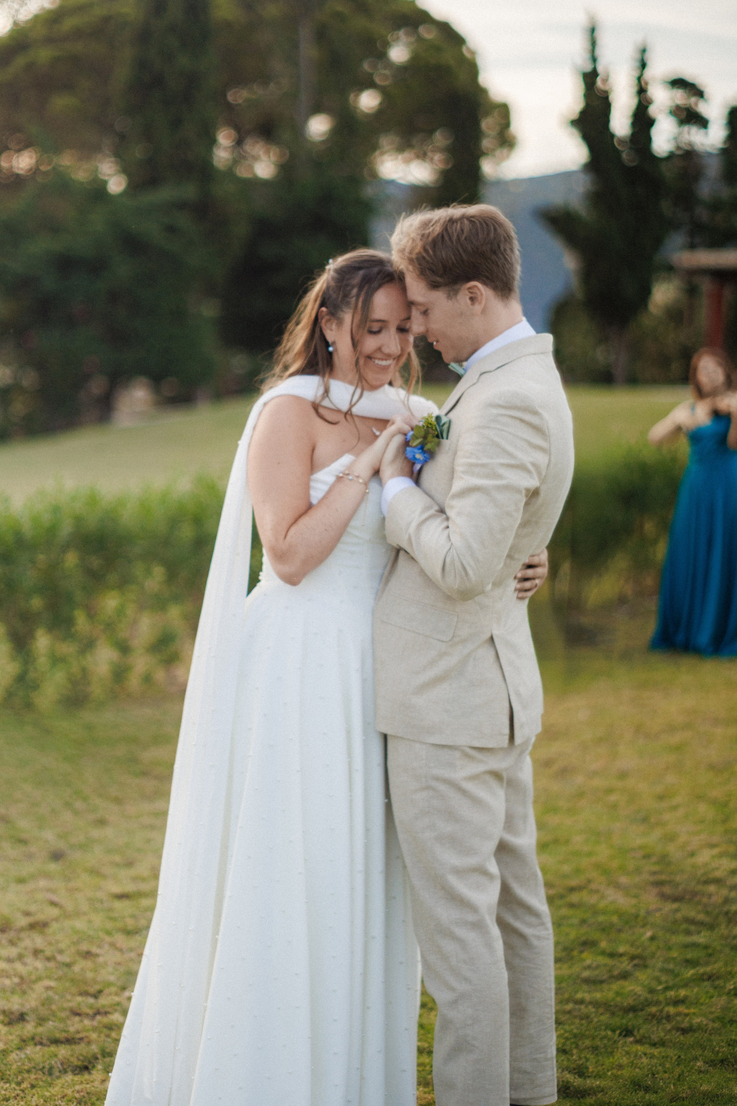 Wedding day of Maddie and Colton. Photographer in Greece Kristina