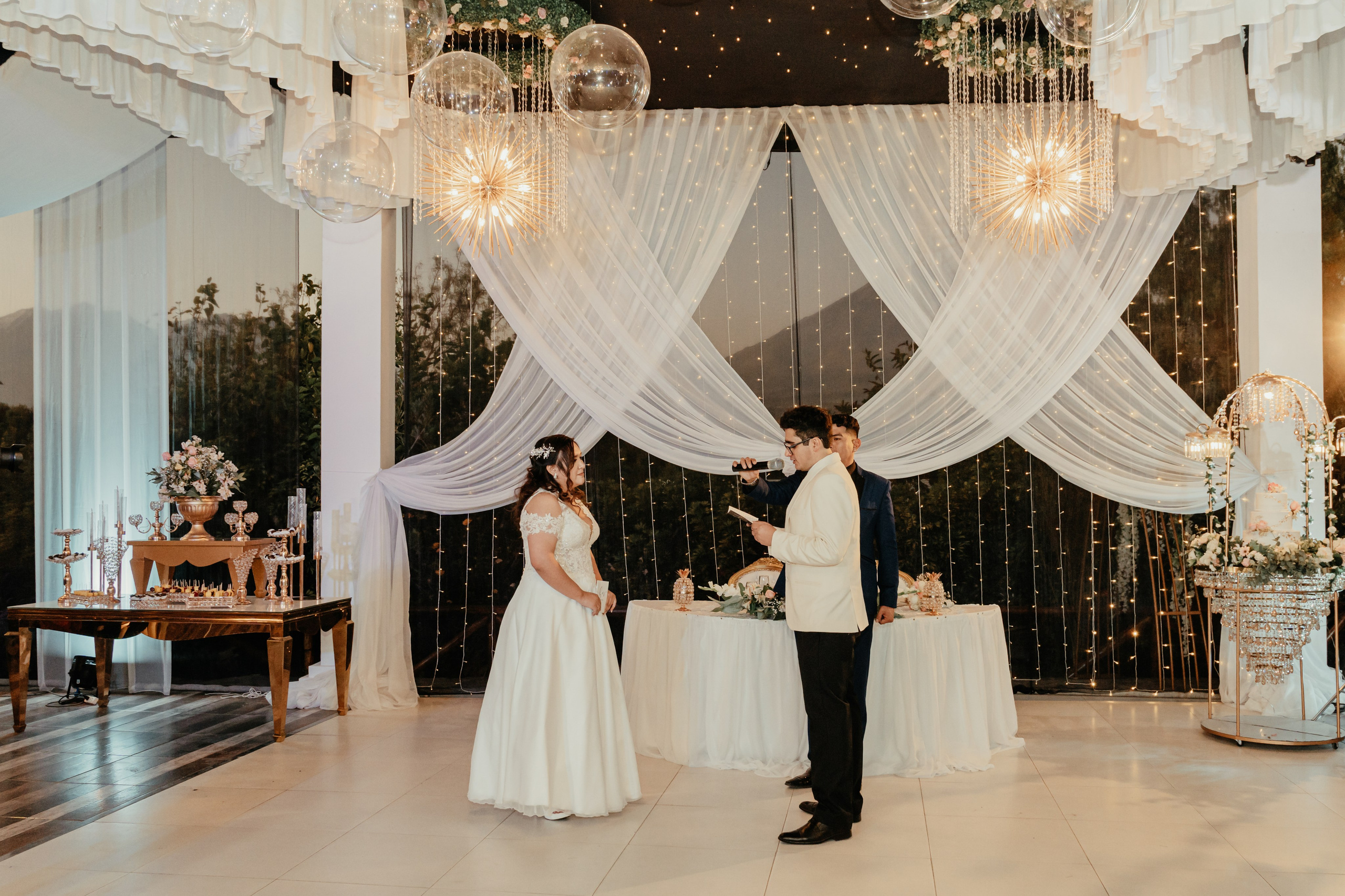 VANIA + LUIS BODA CIVIL. Studio KVTA | Fotografía y Video de Bodas en Arequipa