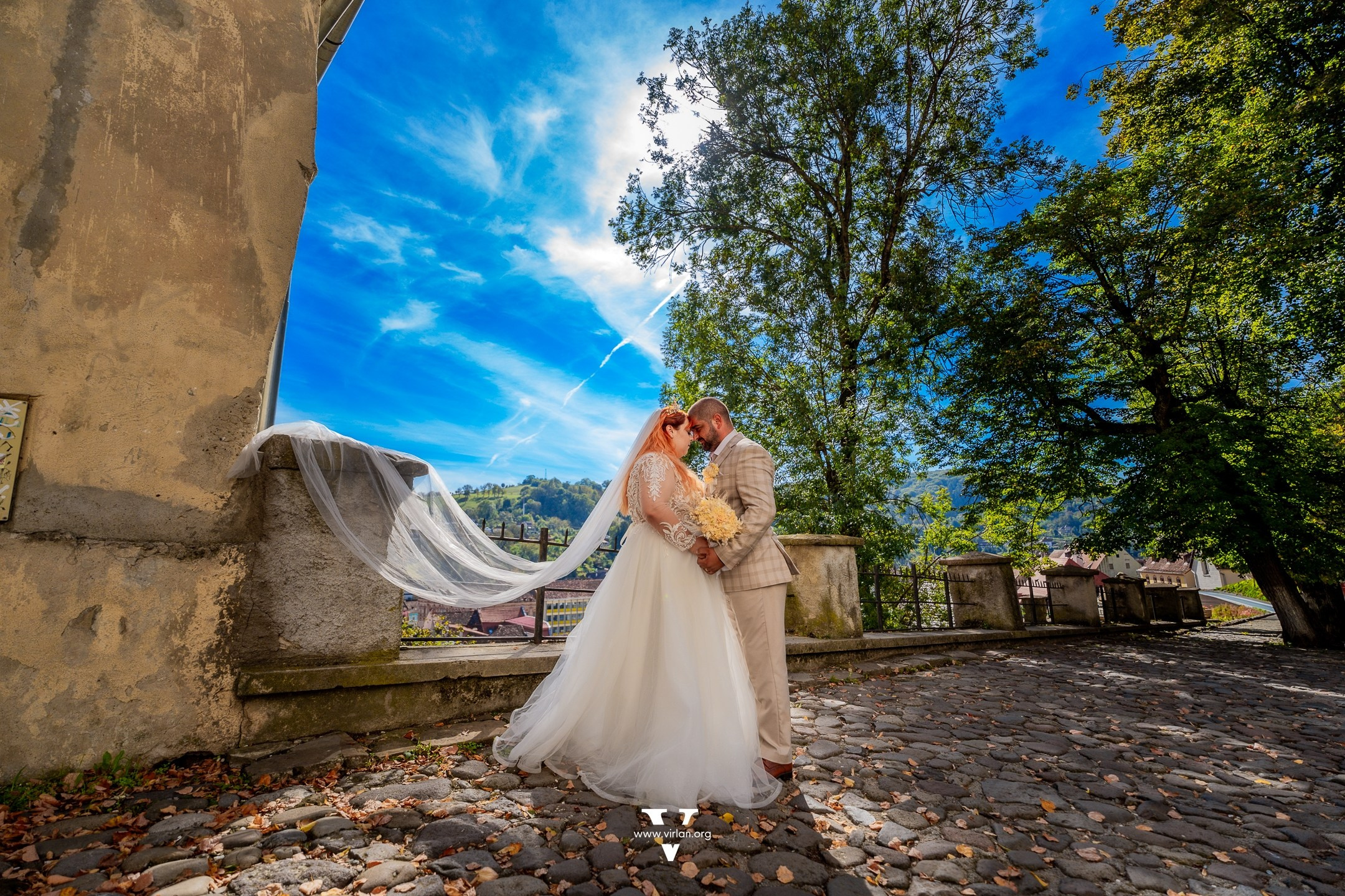 Fotografie de nunta. Cosmin Virlan - Fotograf de eveniment din Târgoviște