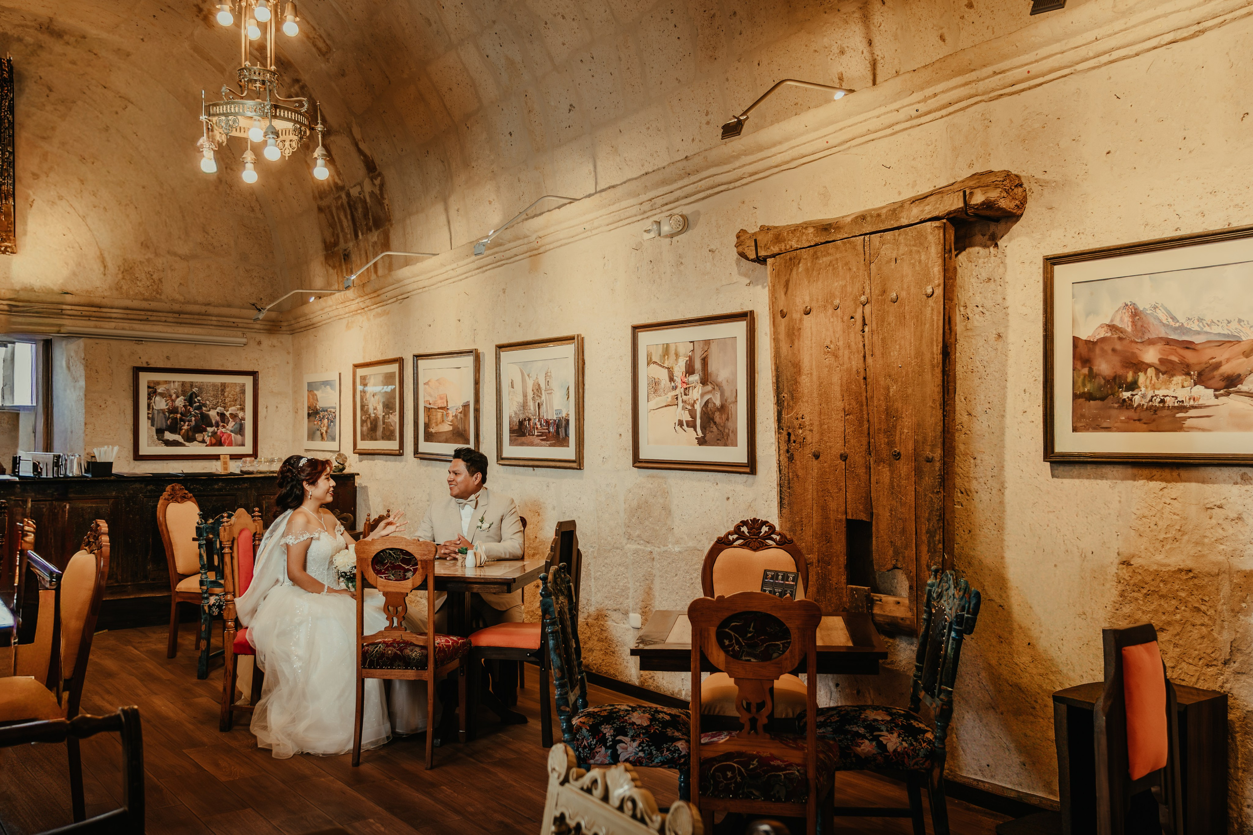 VANESSA + FRANKLIN BODA RELIGIOSA. Studio KVTA | Fotografía y Video de Bodas en Arequipa