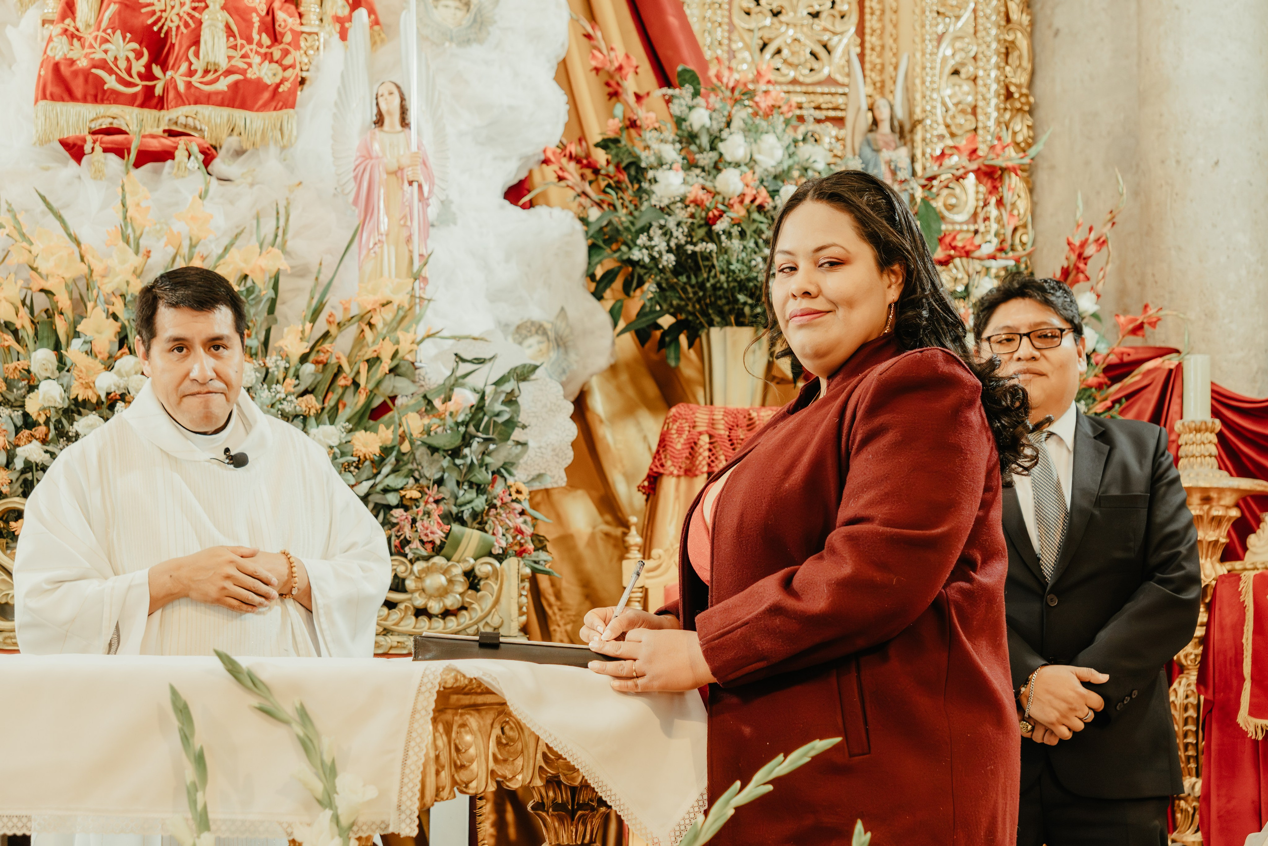 VANESSA + FRANKLIN BODA RELIGIOSA. Studio KVTA | Fotografía y Video de Bodas en Arequipa