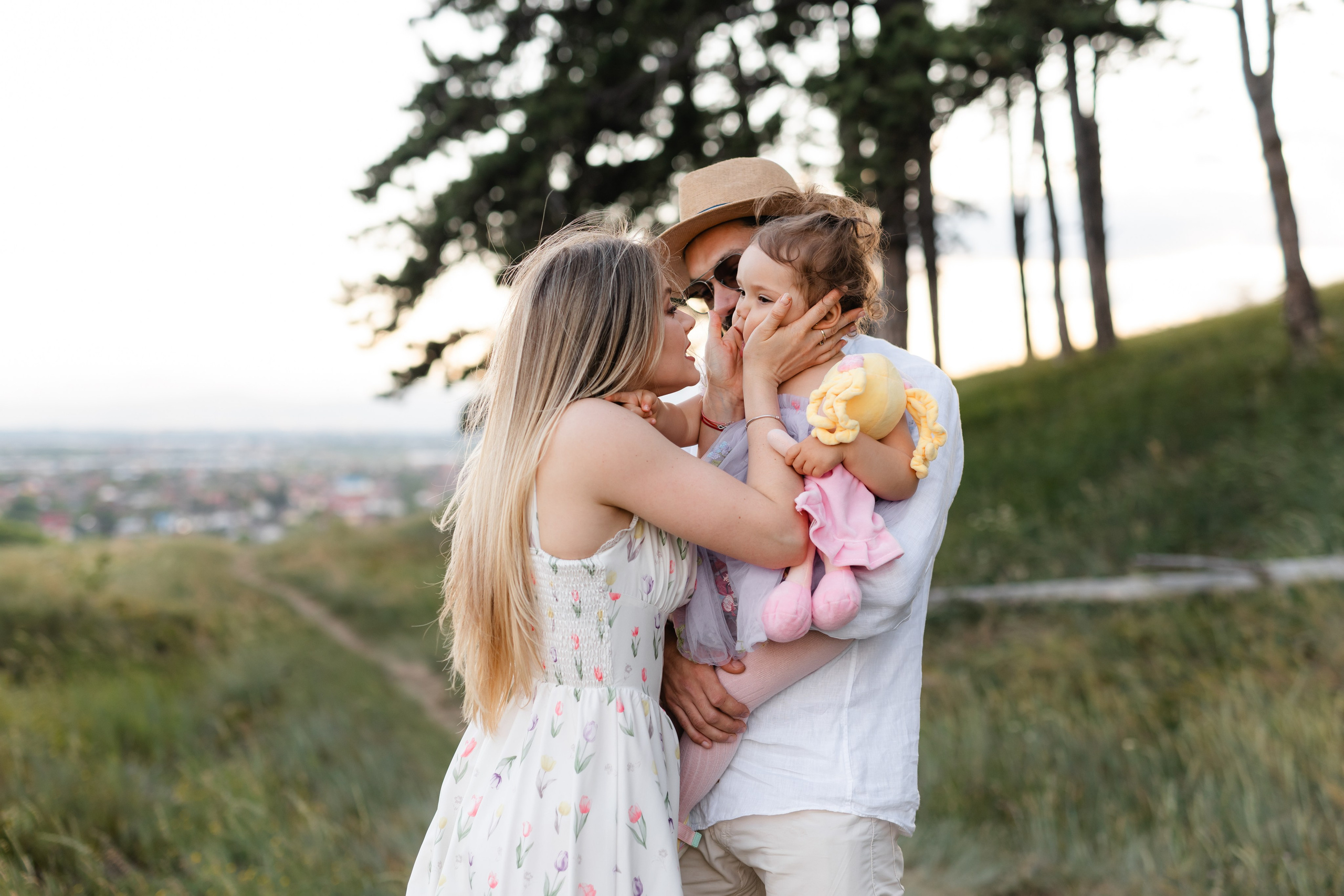 Nico, Luci & Ilaria — Family. Main