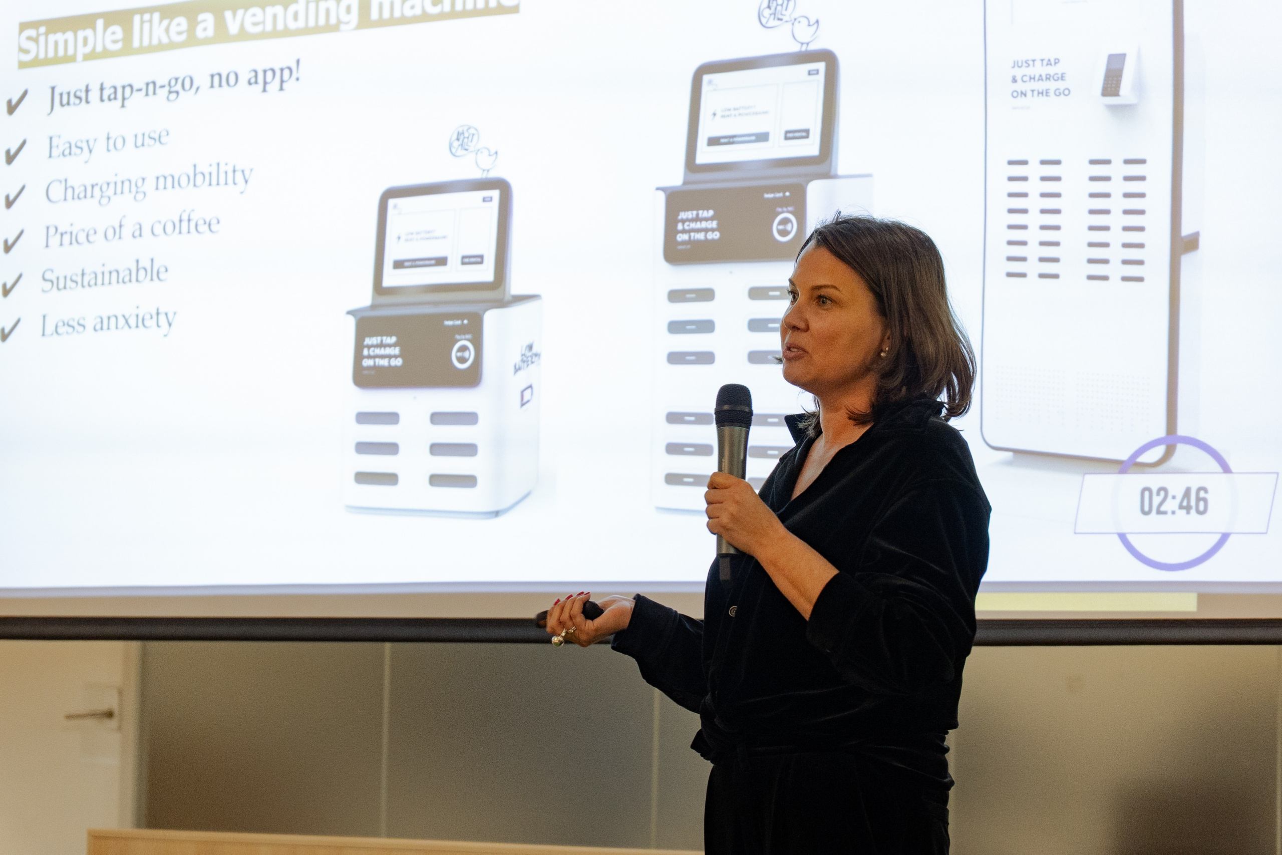 Idea Space: Pitch Day. Lisbon Event Photographer