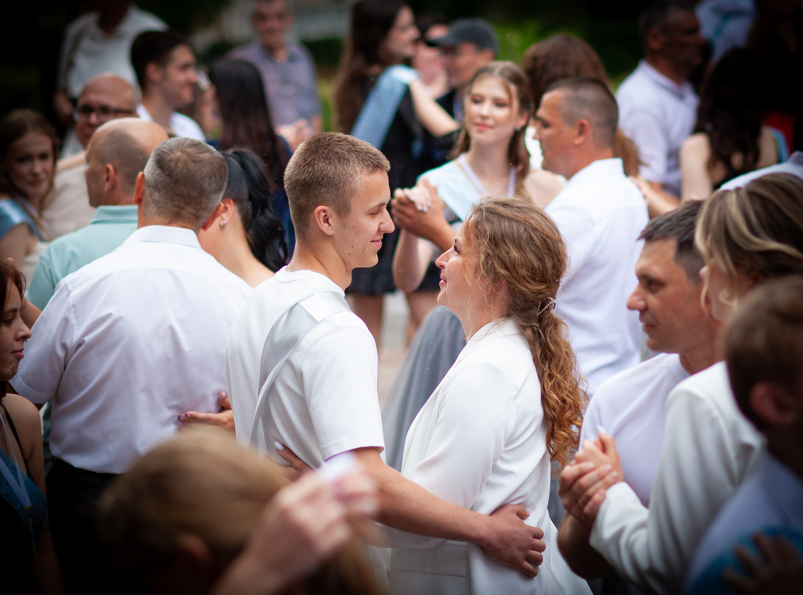 Пример фотосессии последний звонок и выпускной 11А, все в куче по очереди