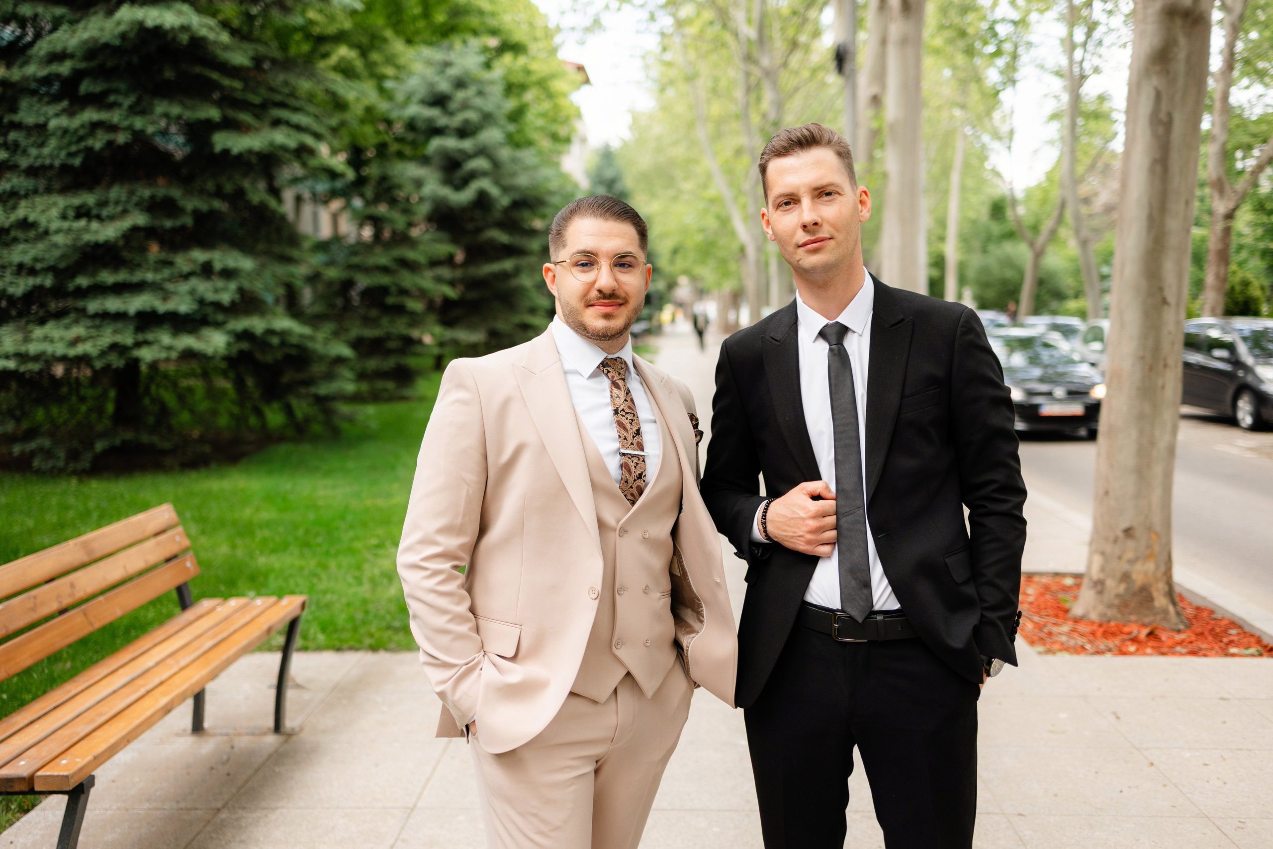 Olivia & Alex. Wedding Photographer, based in Iasi, Romania, but will travel all over the globe to make sure you look amazing in all your wedding photos