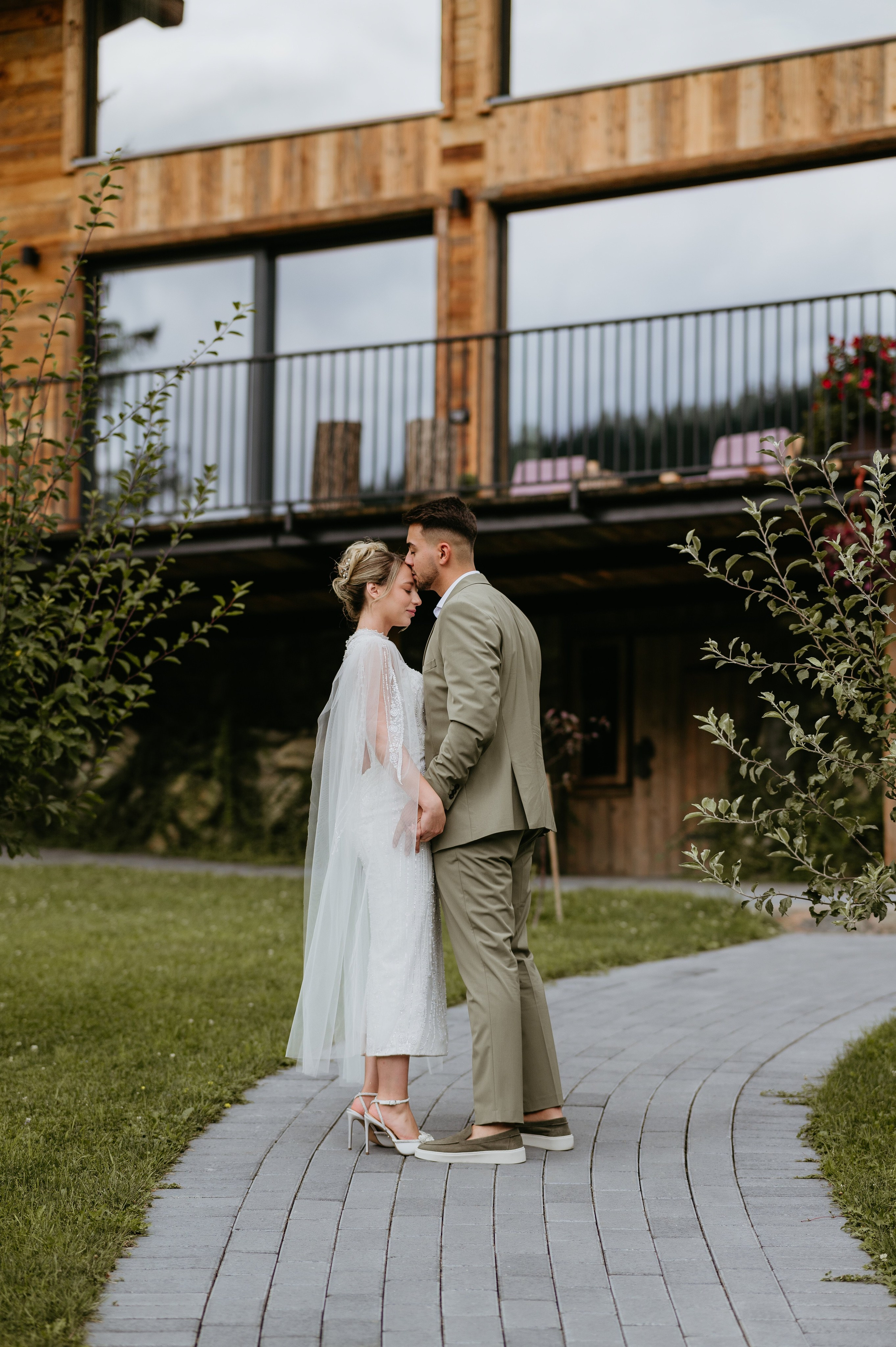 Flavio si Sarona. Valentin Melen — wedding photographer