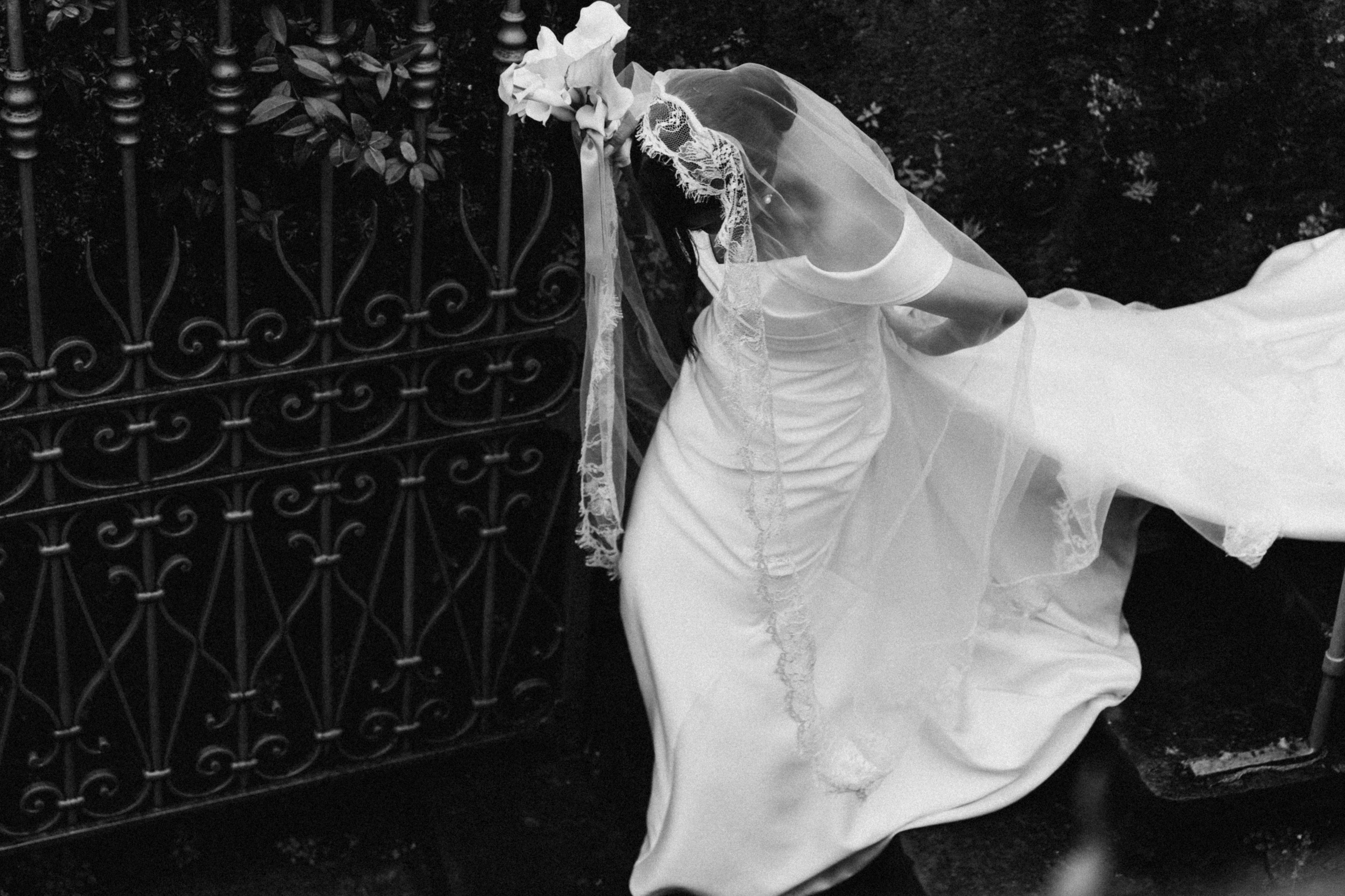 BEATRICE AND RAFAELE_LAKE COMO_Villa Regina Teodolinda. PHOTOGRAPHER IN ITALY