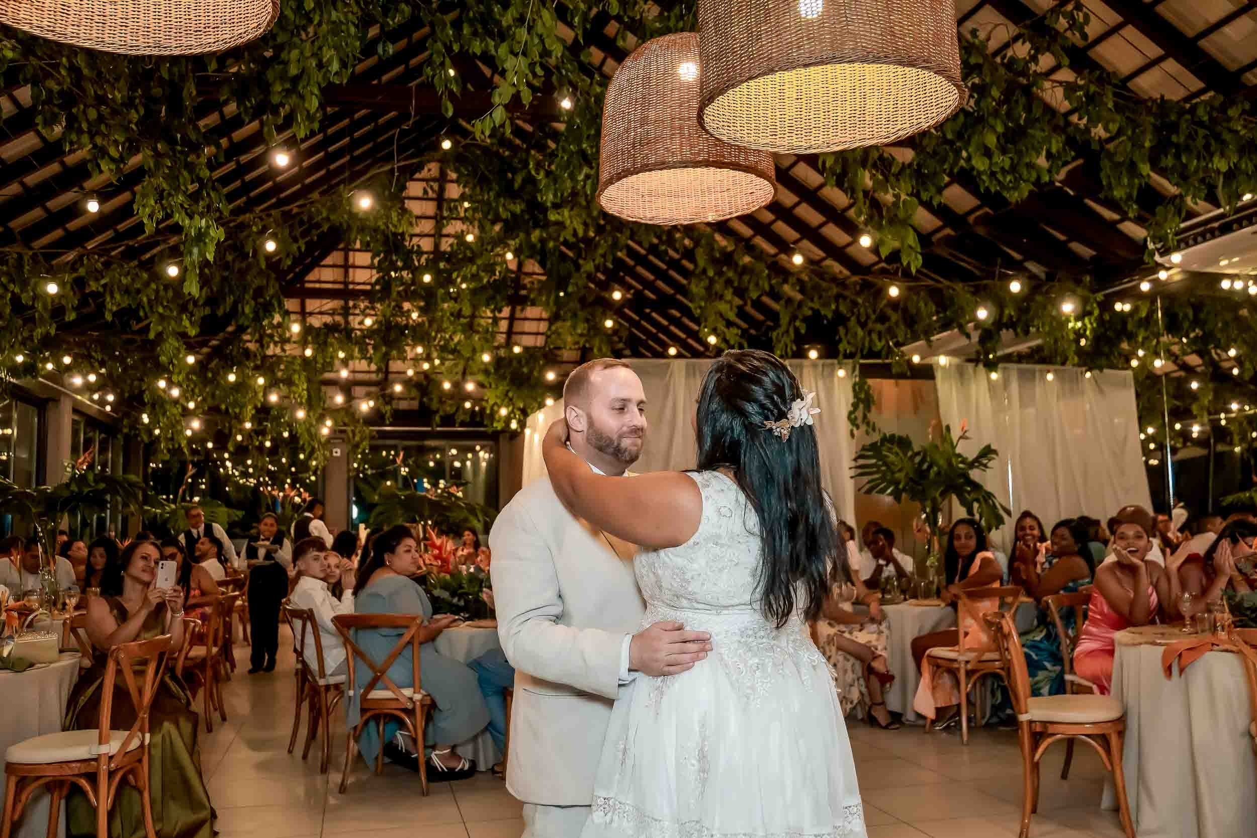 Boda en Cali. La Reserva eventos - Jully & Jonathan. Karen Ortiz Photography / Fotógrafo profesional en Cali - Colombia