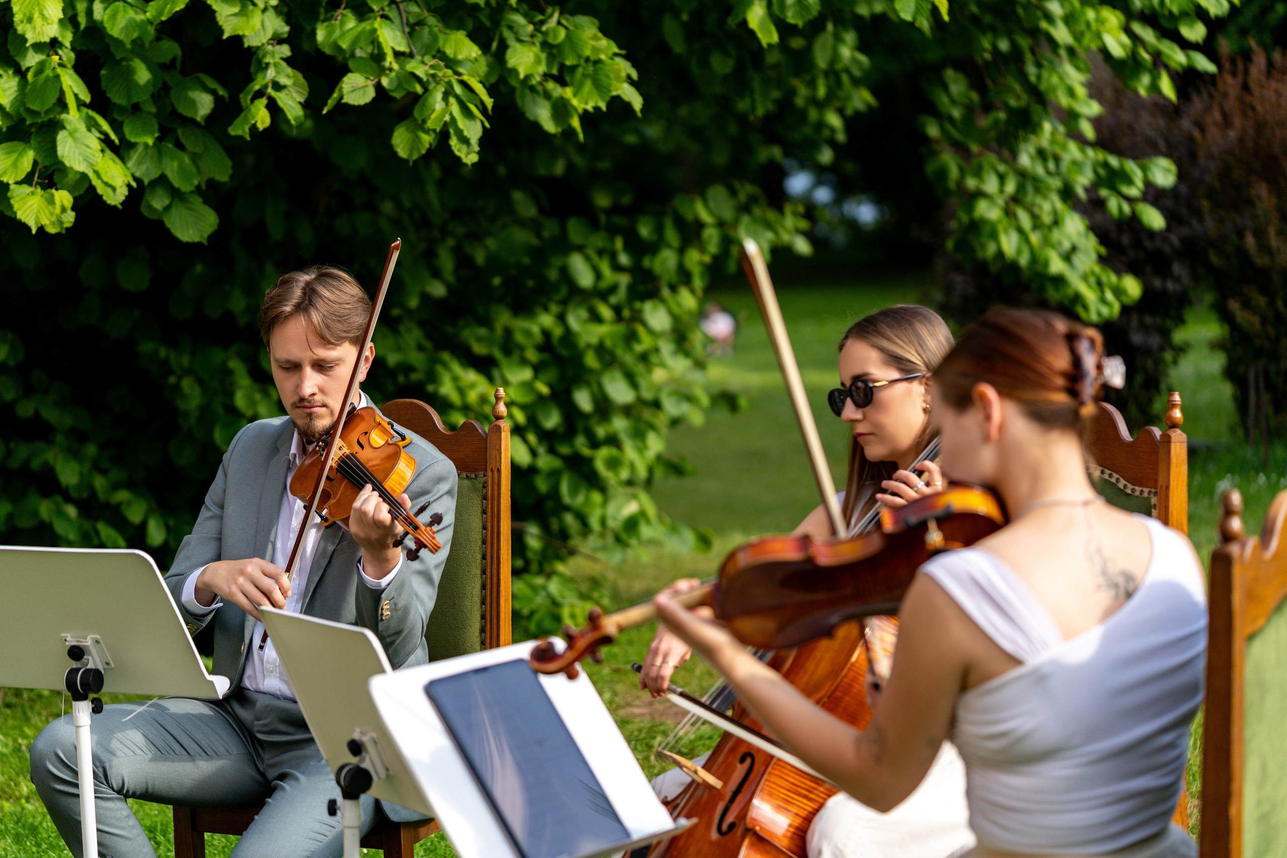 E&N: Zamek w Rzucewie. SL Wedding Photo — Editorial, Elegant & Timeless Wedding Photography in Poland and Across Europe