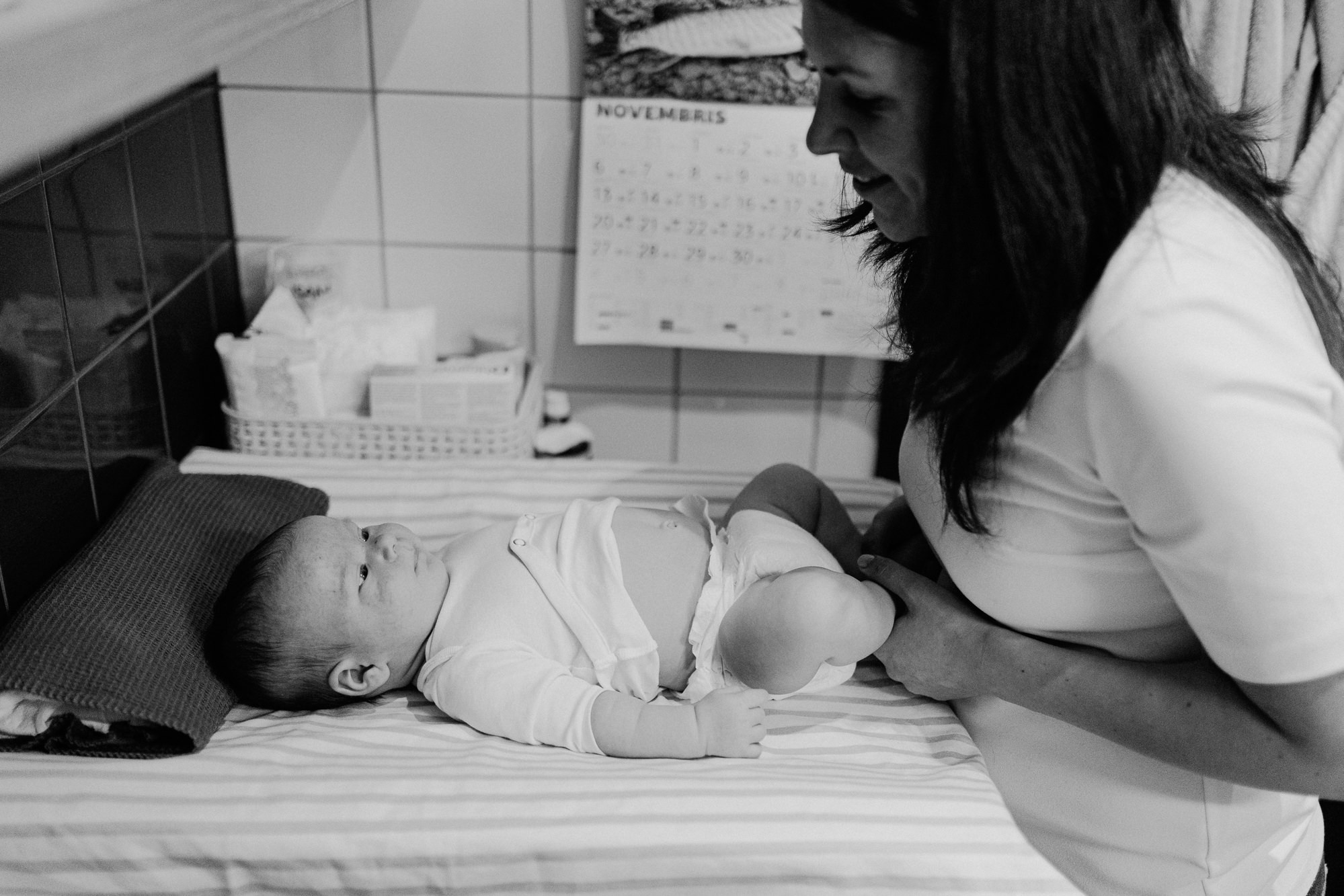 Jaundzimušā ikdienas fotografēšana mājās