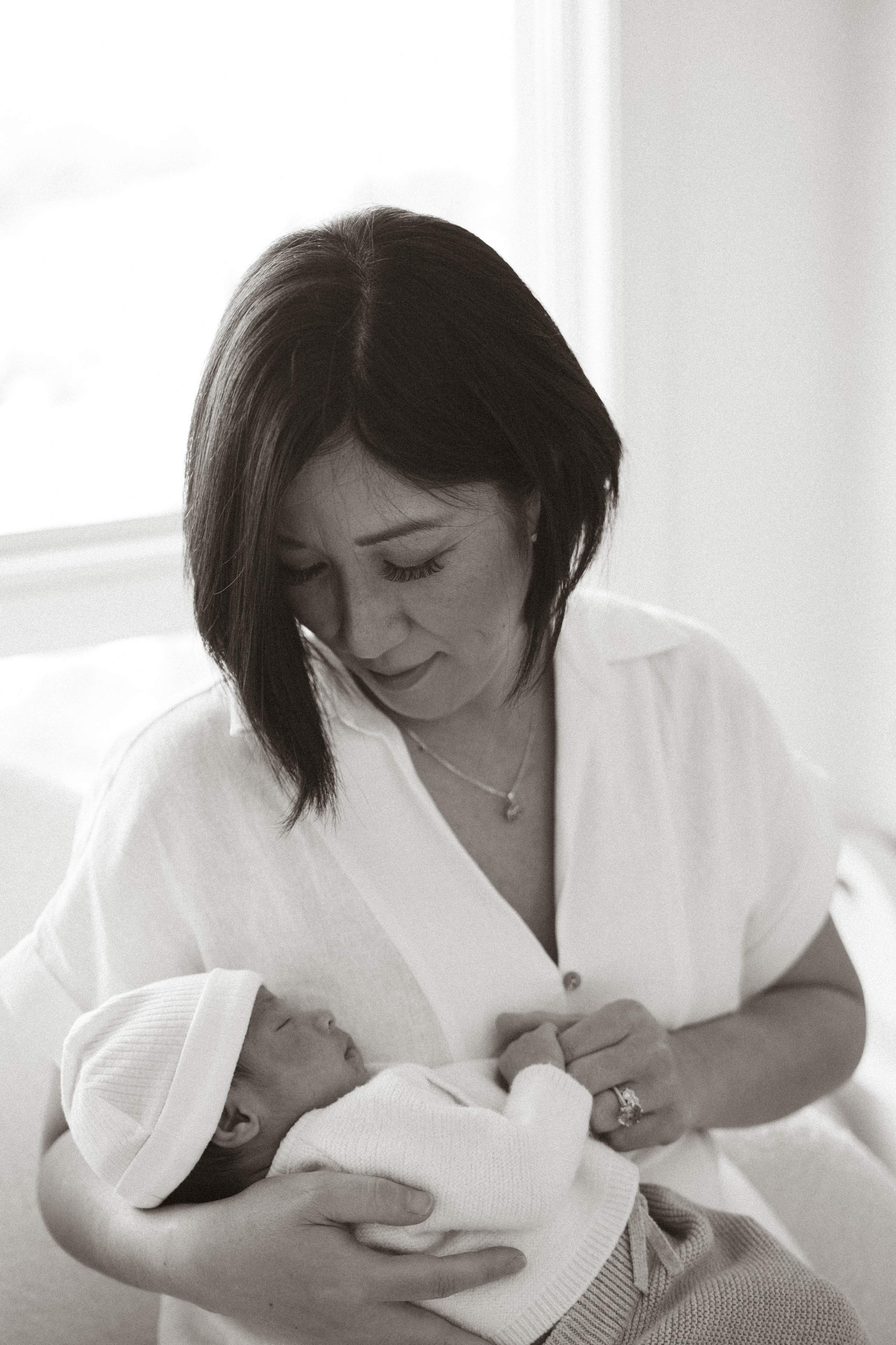 Linda’s Newborn Home Session. Soulo Photography | San Francisco Bay Area Based Photographer
