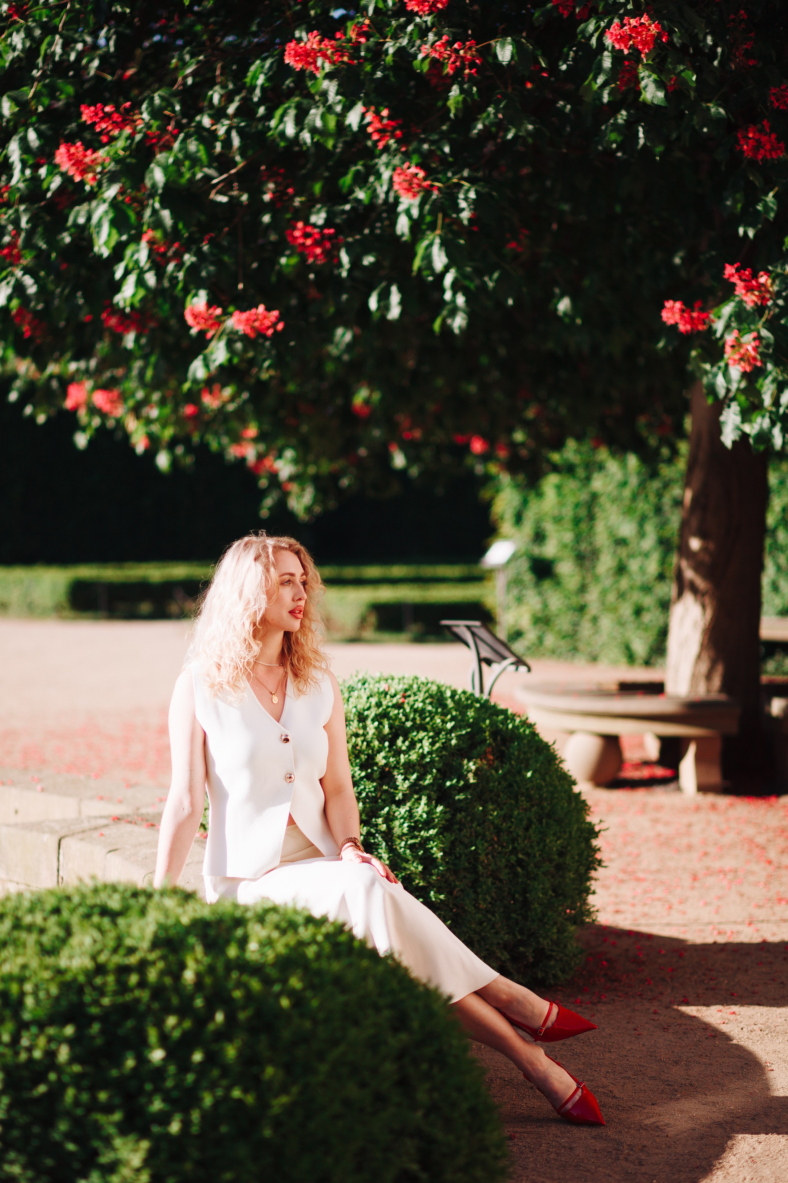 Alexandra. Photographer in Prague for tourists