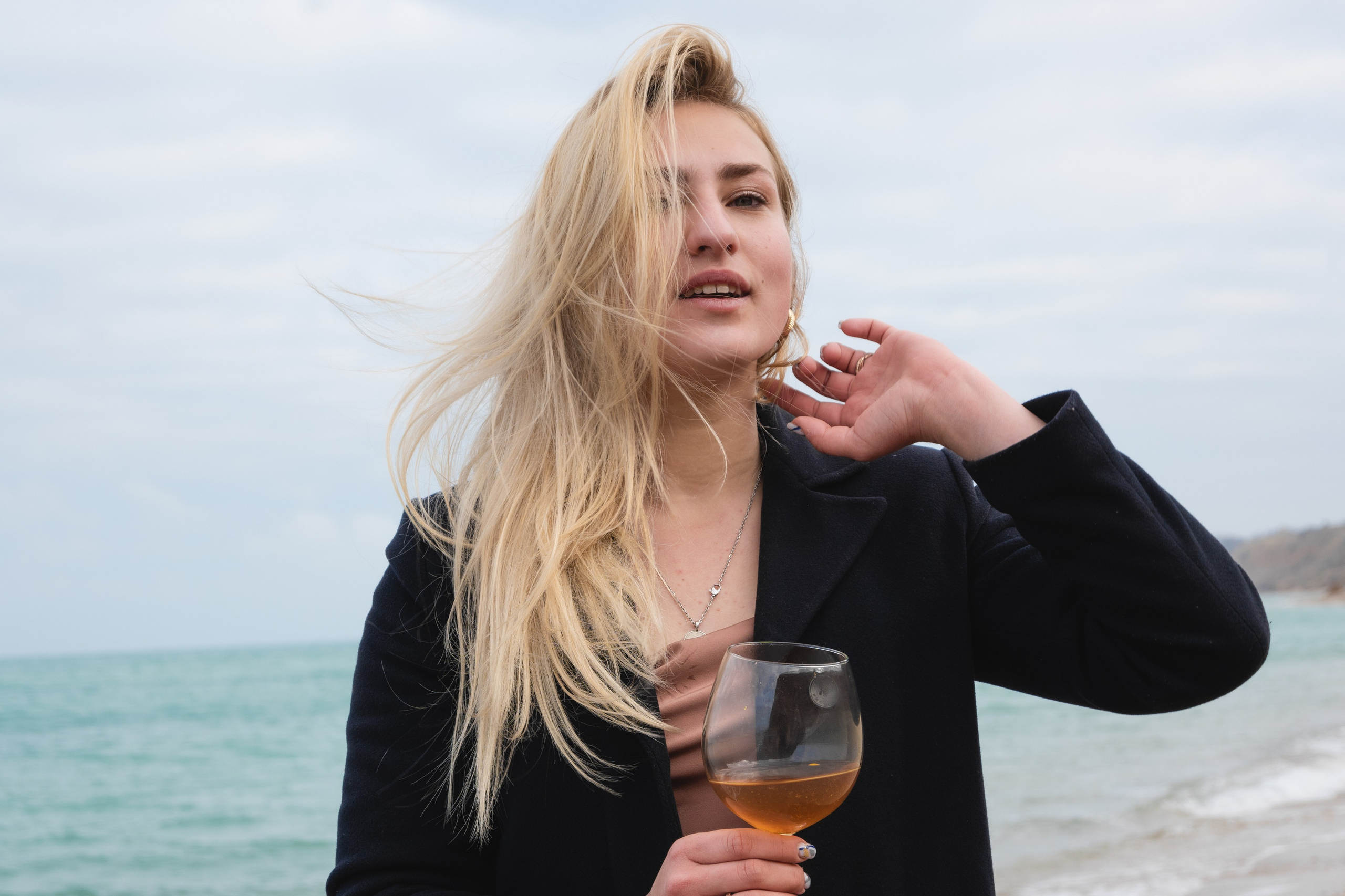 Nelli and Karolina. Fotograf Dmitrii Donets