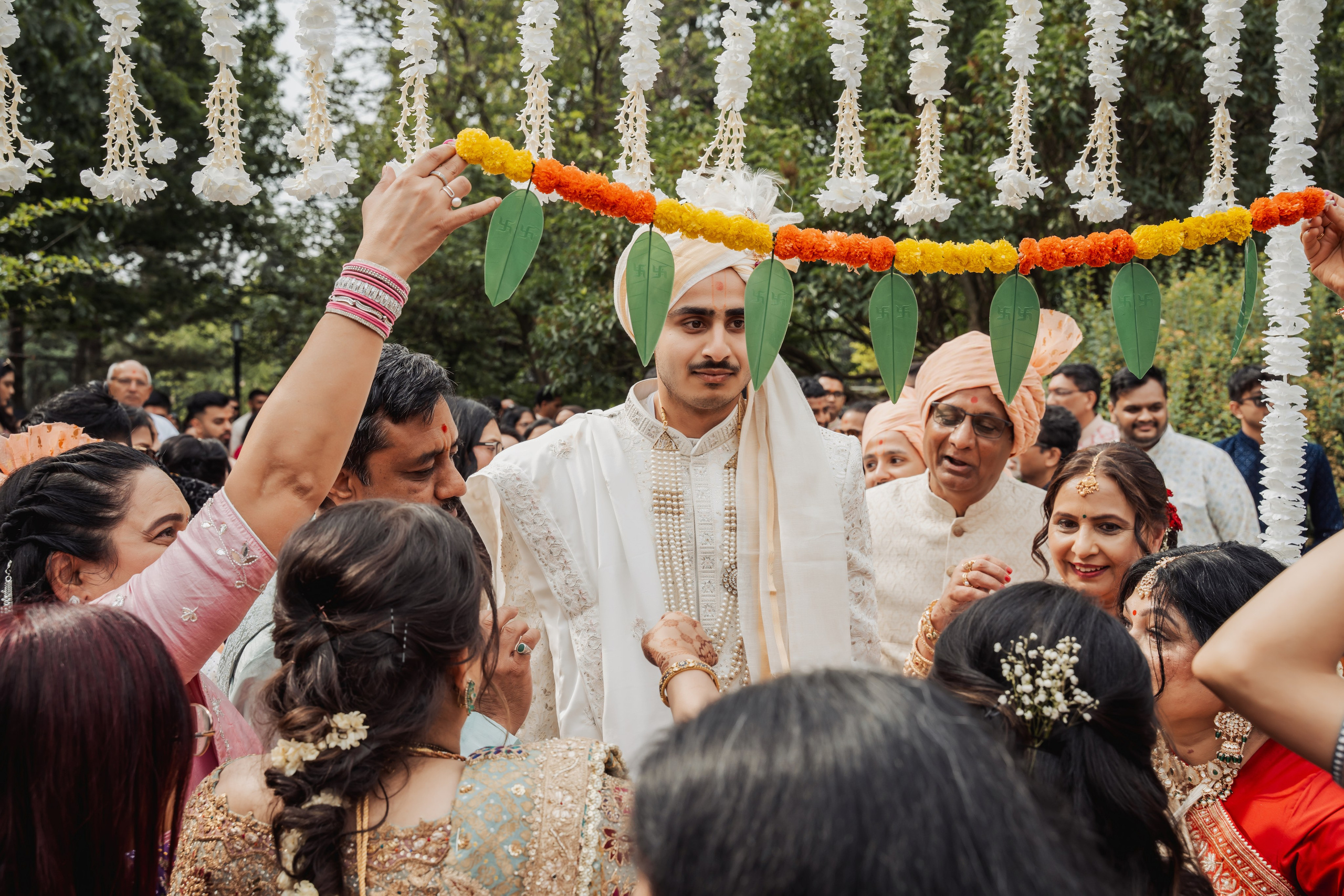 Prem & Nishtha. Wedding Photographer & Cinematographer studios