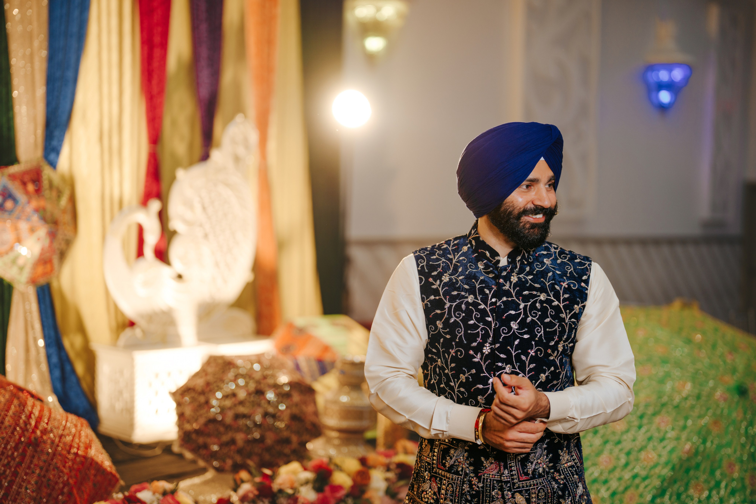 Gagan & Jasmeen. Wedding Photographer & Cinematographer studios