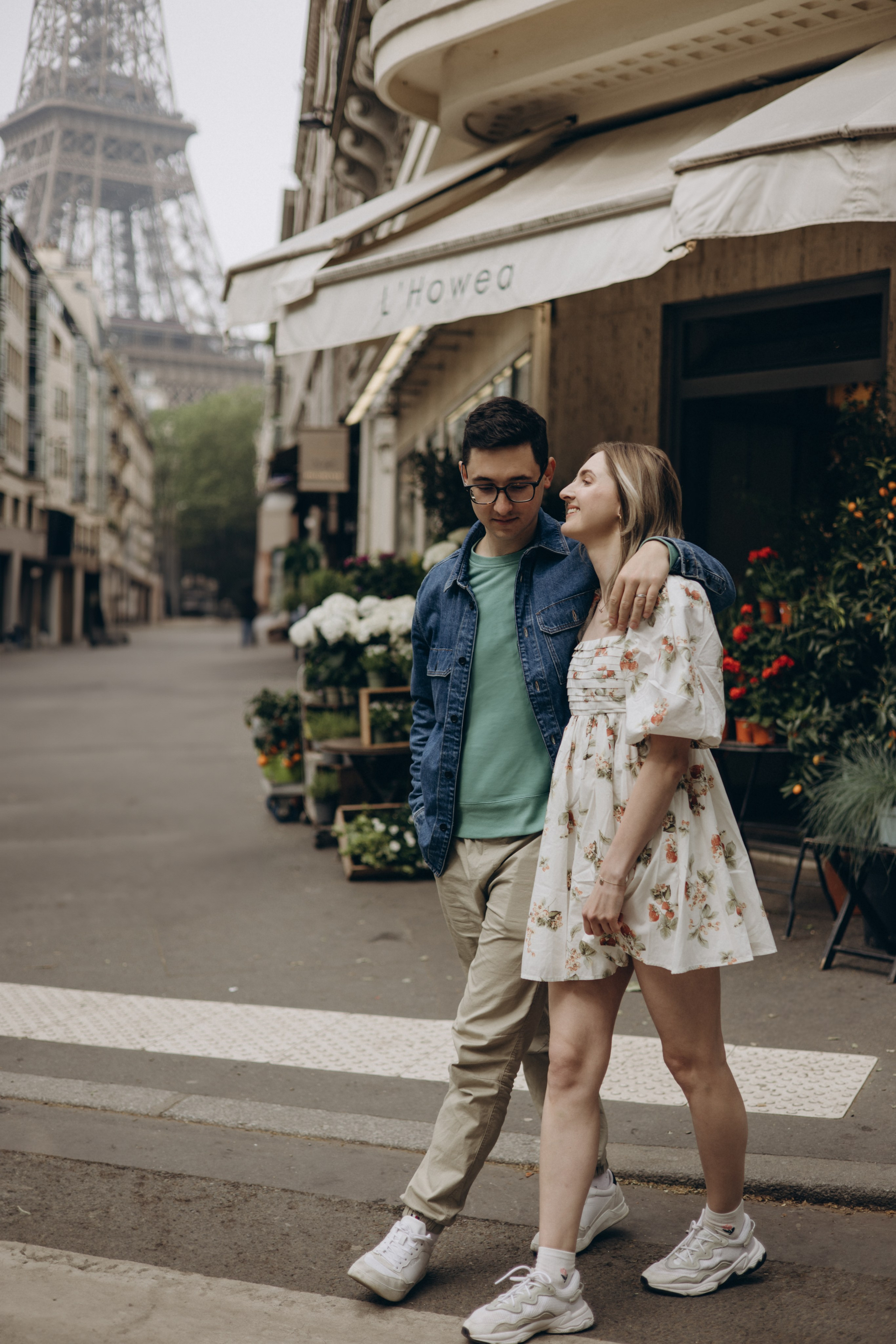 Couple, Family & Portrait Photo Sessions in Paris. Photographer Khrystyna Voronova