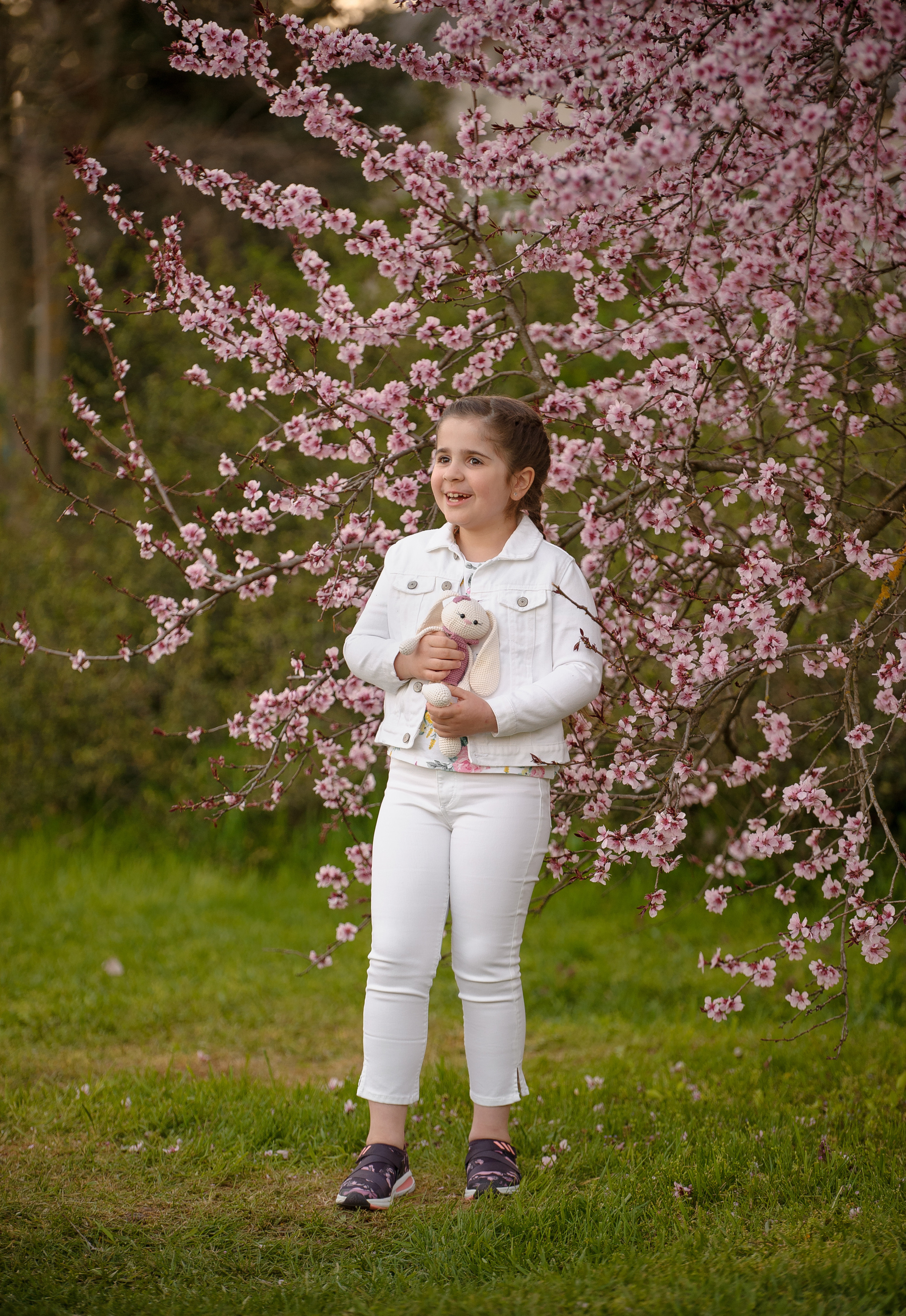 Весенняя Фотосессия Соньки с Джони. Семейный фотограф в Кишинёве THOMAS SHTIFT