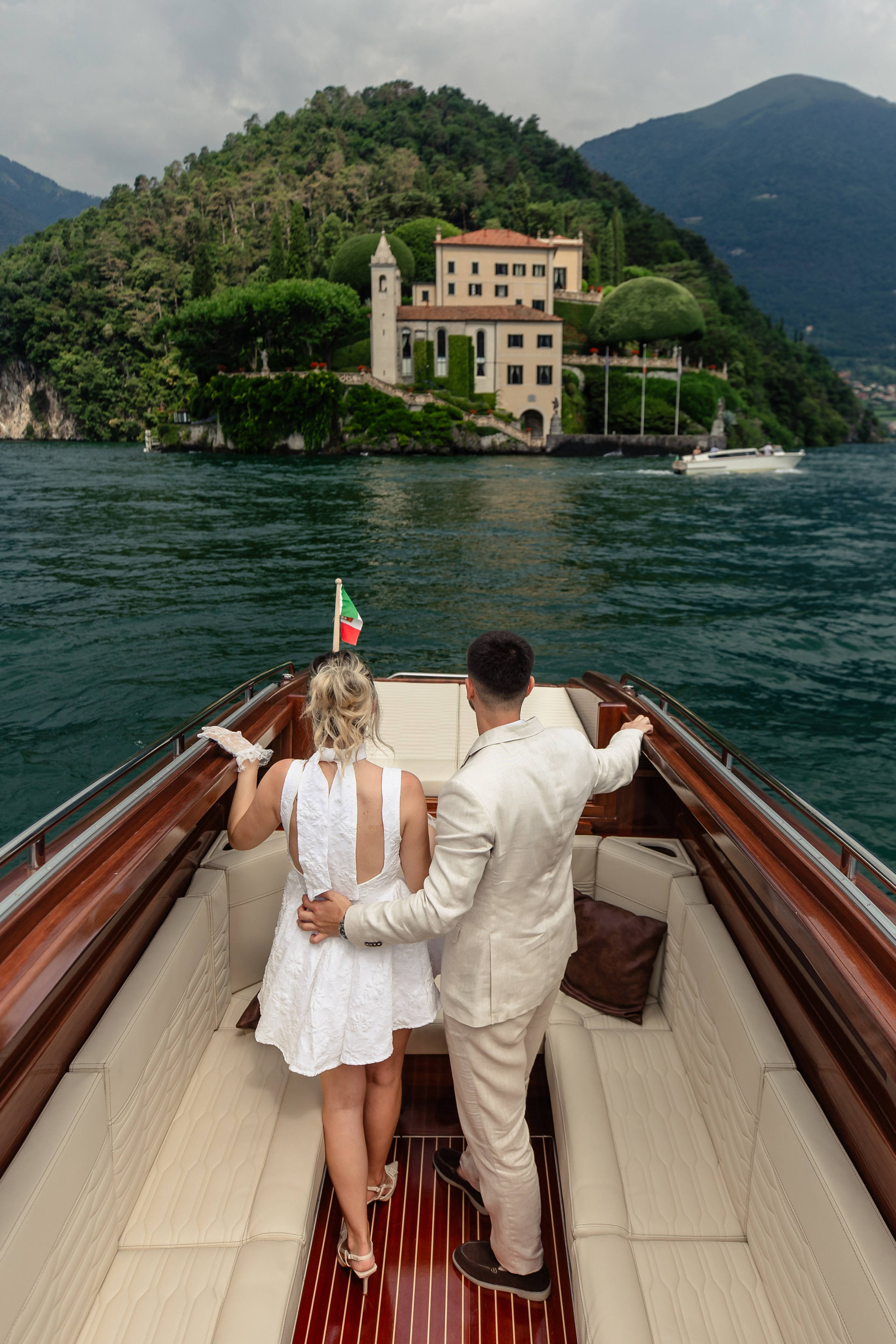 Andrei & Roxana. Fulop Robert — Editorial Wedding Photographer in Europe