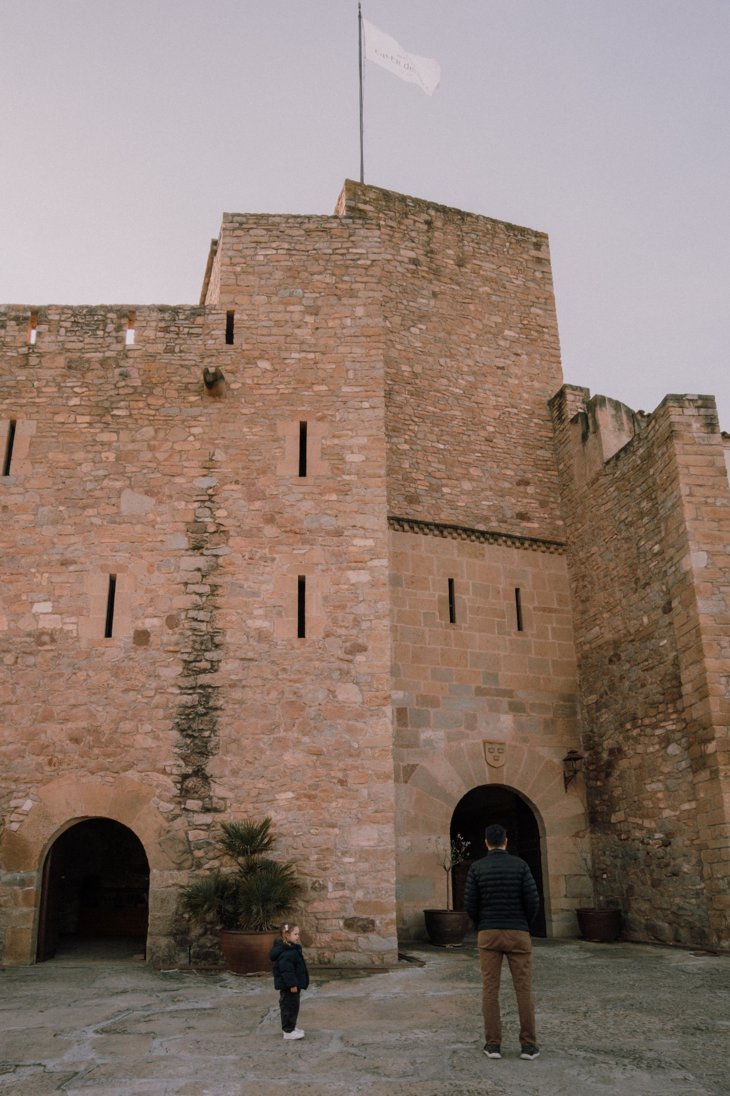 Sesión familiar en el bosque. Fotografía profesional en Calafell - Elena Medvedeva