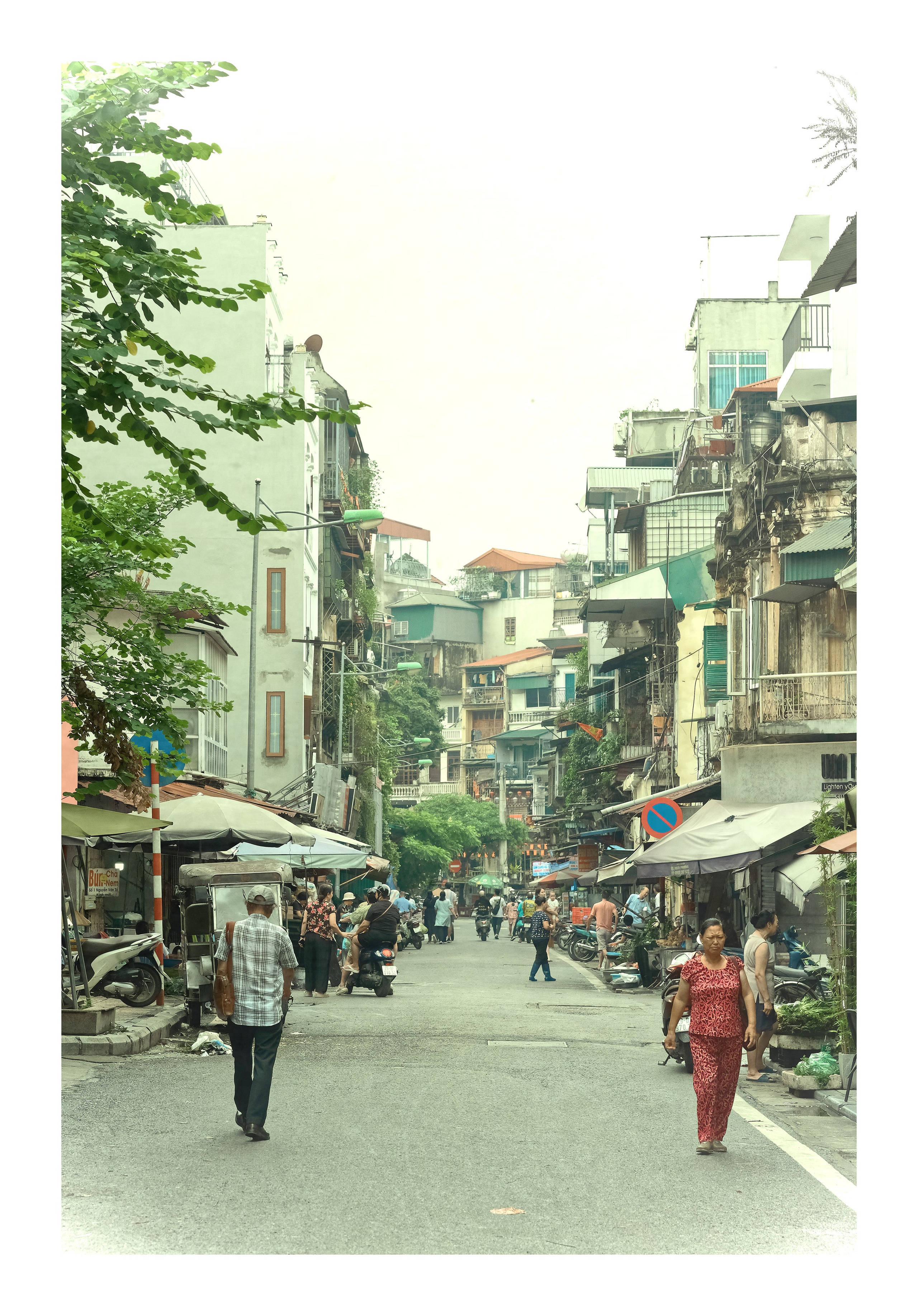 Everyday Life in Hanoi Old Quarter Architecture