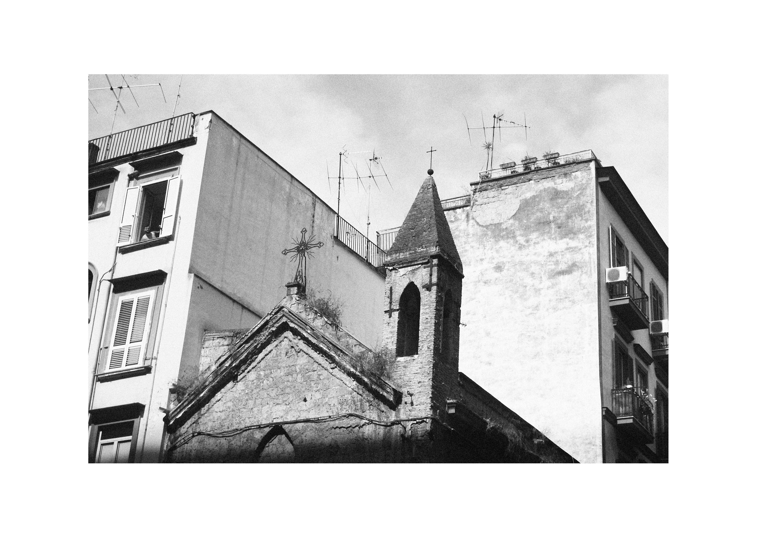 B&W. Cinema that you’ll never see