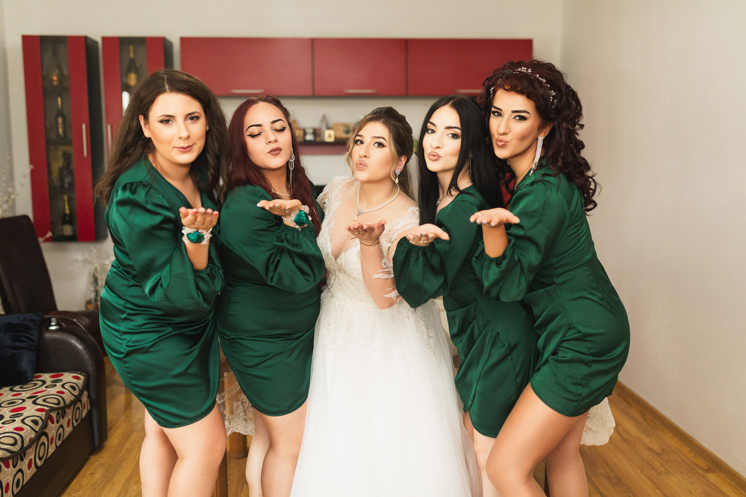 Nicoleta & Ionuț. Vlad Aconstantinesei Photographer