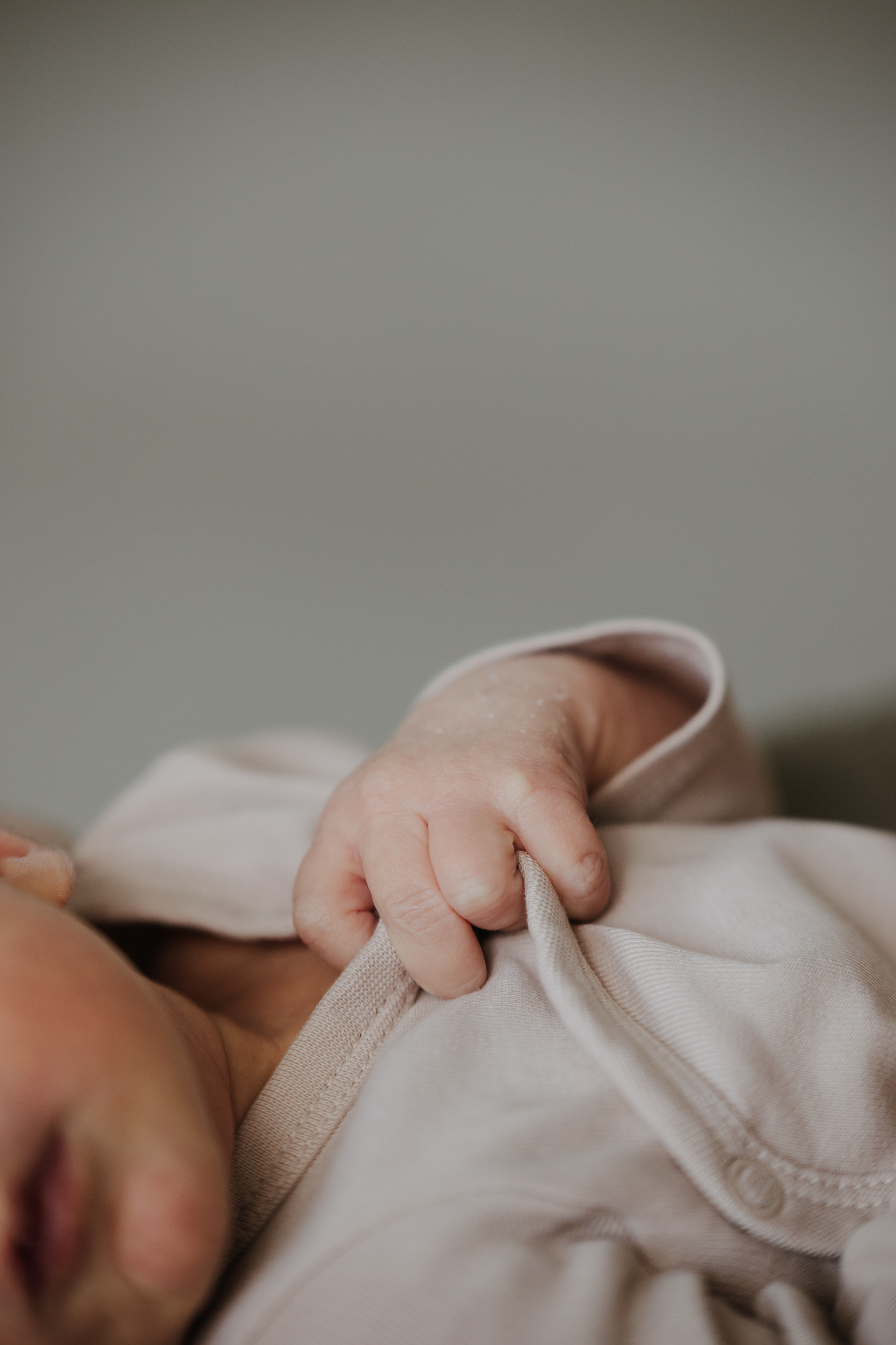 Naujagimis Aras. Wedding, christening and family photographers in Vilnius, Lithuania