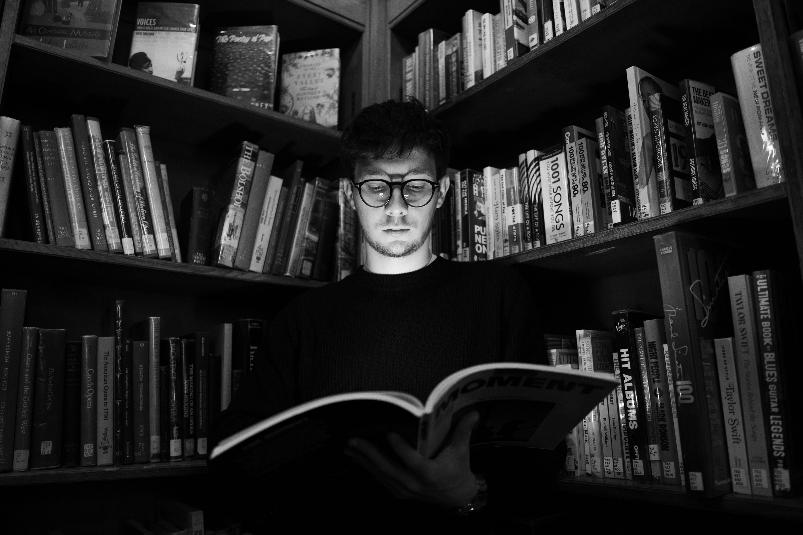 Library Photoset. Molfar Visuals