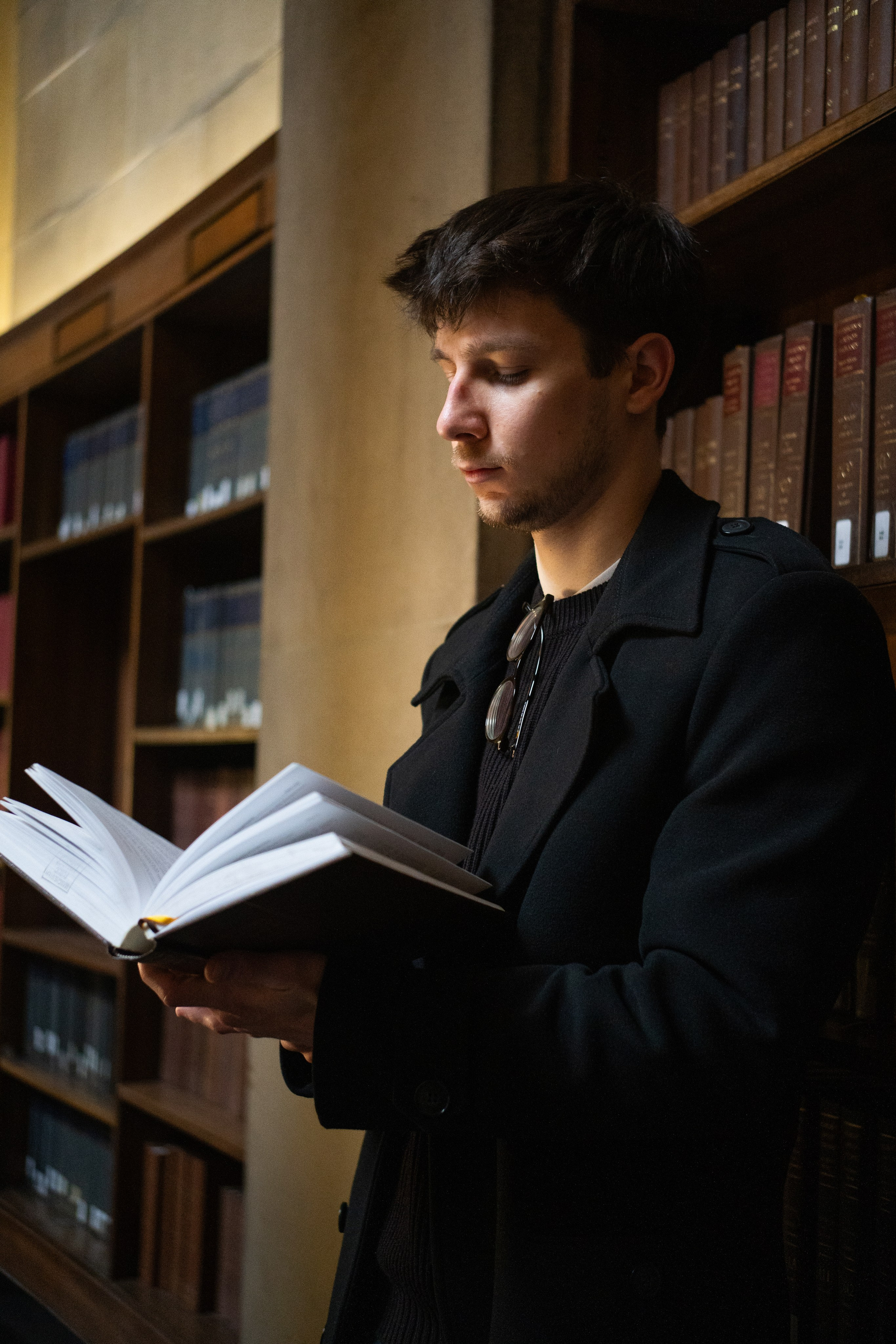 Library Photoset. Molfar Visuals