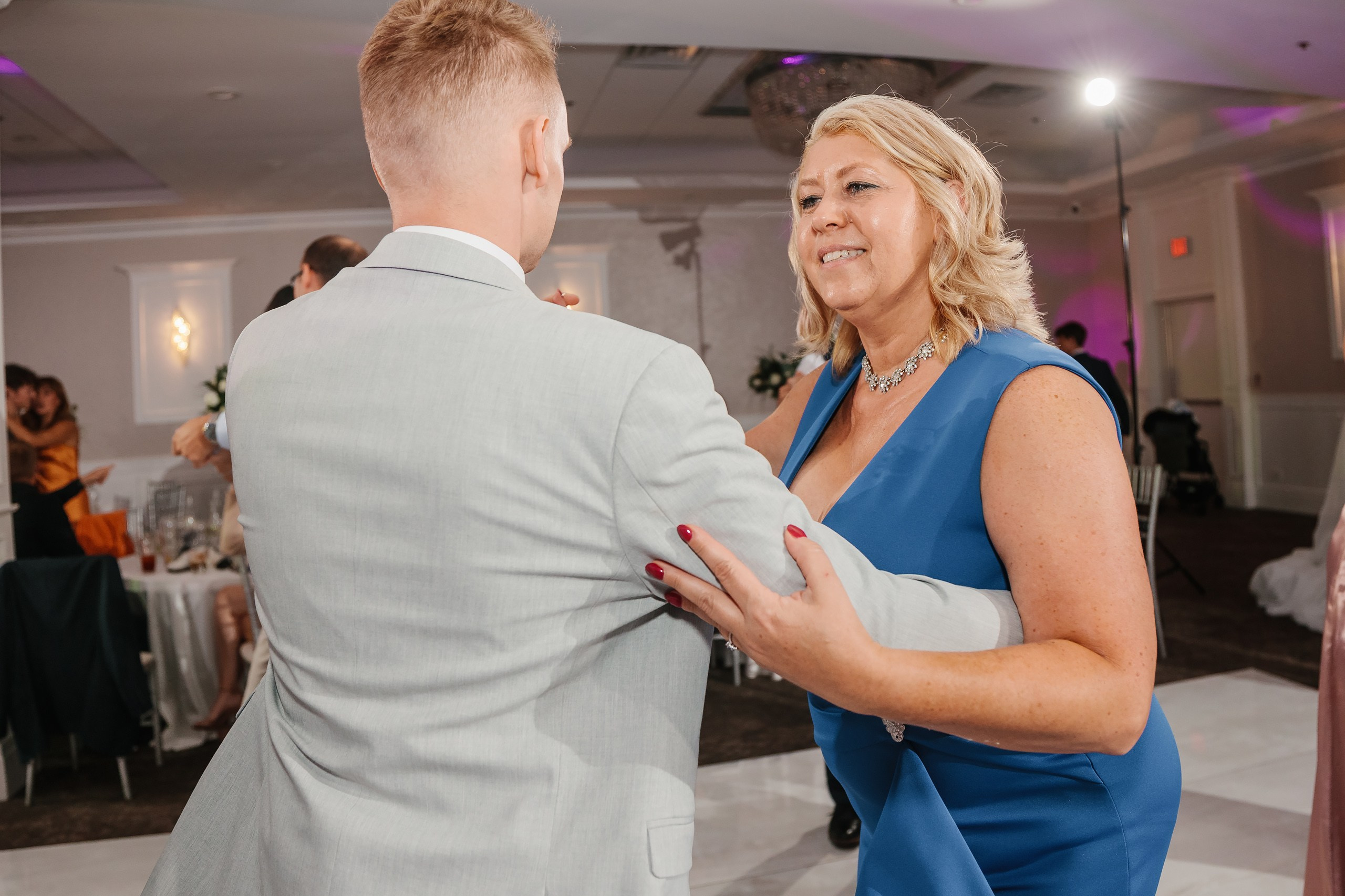 31.08.2024 Wedding. Wedding family event photographer in Chicago Nick Yushevich