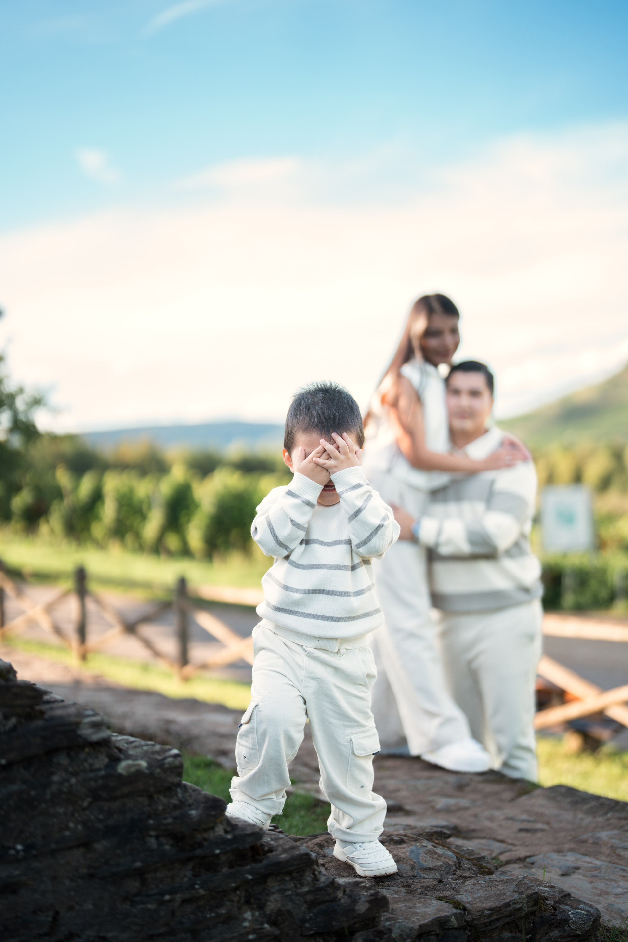 Summer picnic. Family, conceptual women portrait photograher in Geneva, Switzerland