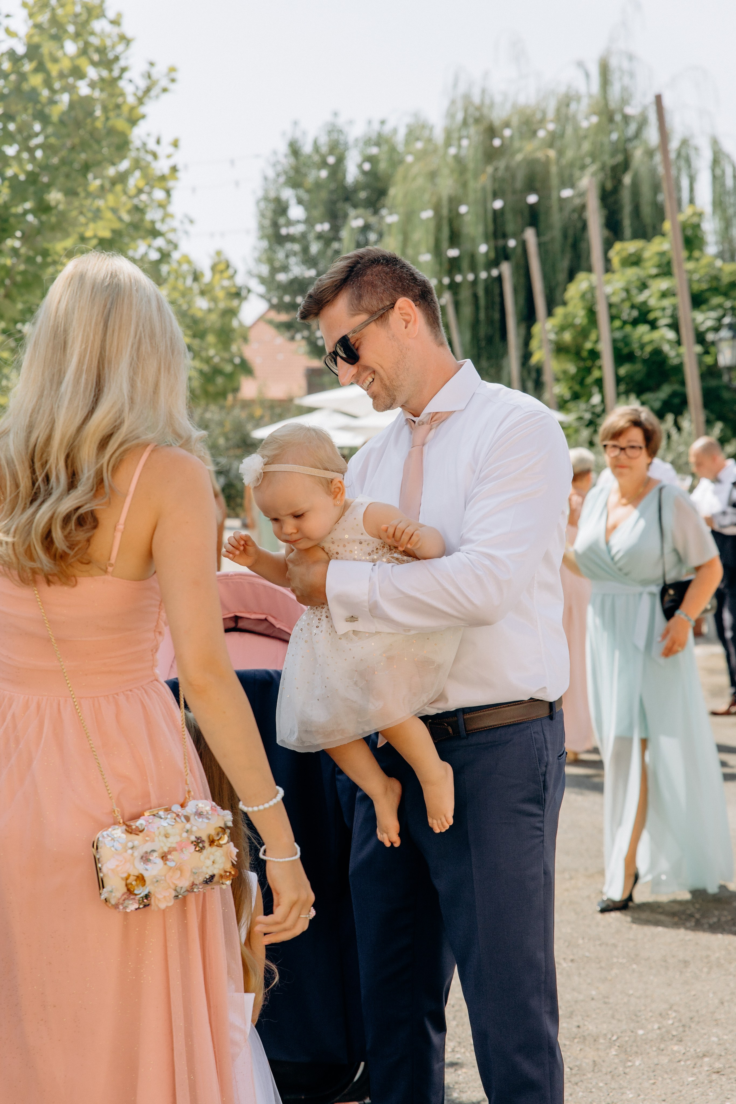 Wedding moments at Na Kmine