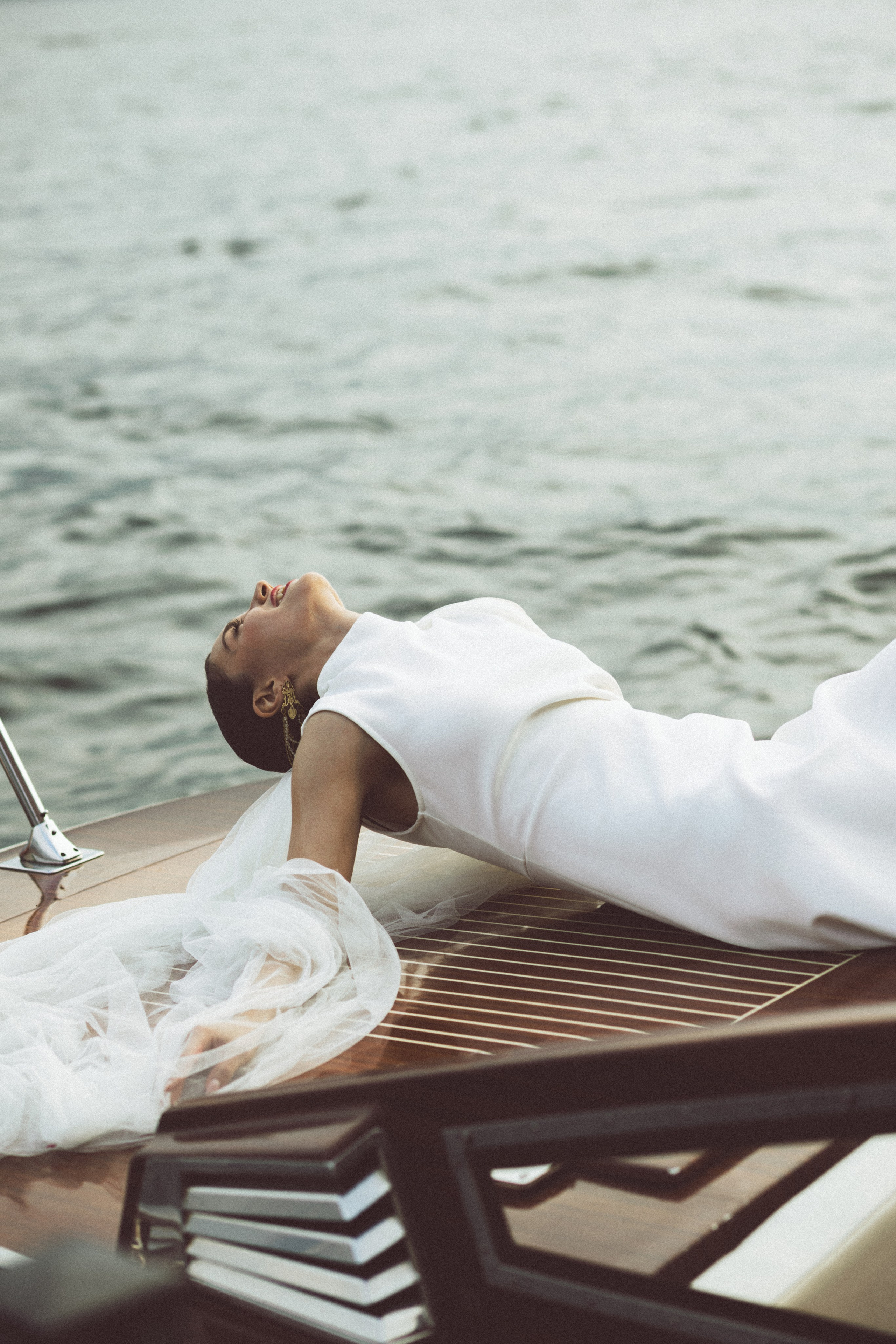 Julia — Red Wedding Editorial on Lake Como. Liza Bizzaro — Italy Wedding, Love Story & Portrait Photographer in Milan, Turin, Piedmont and Across Italy