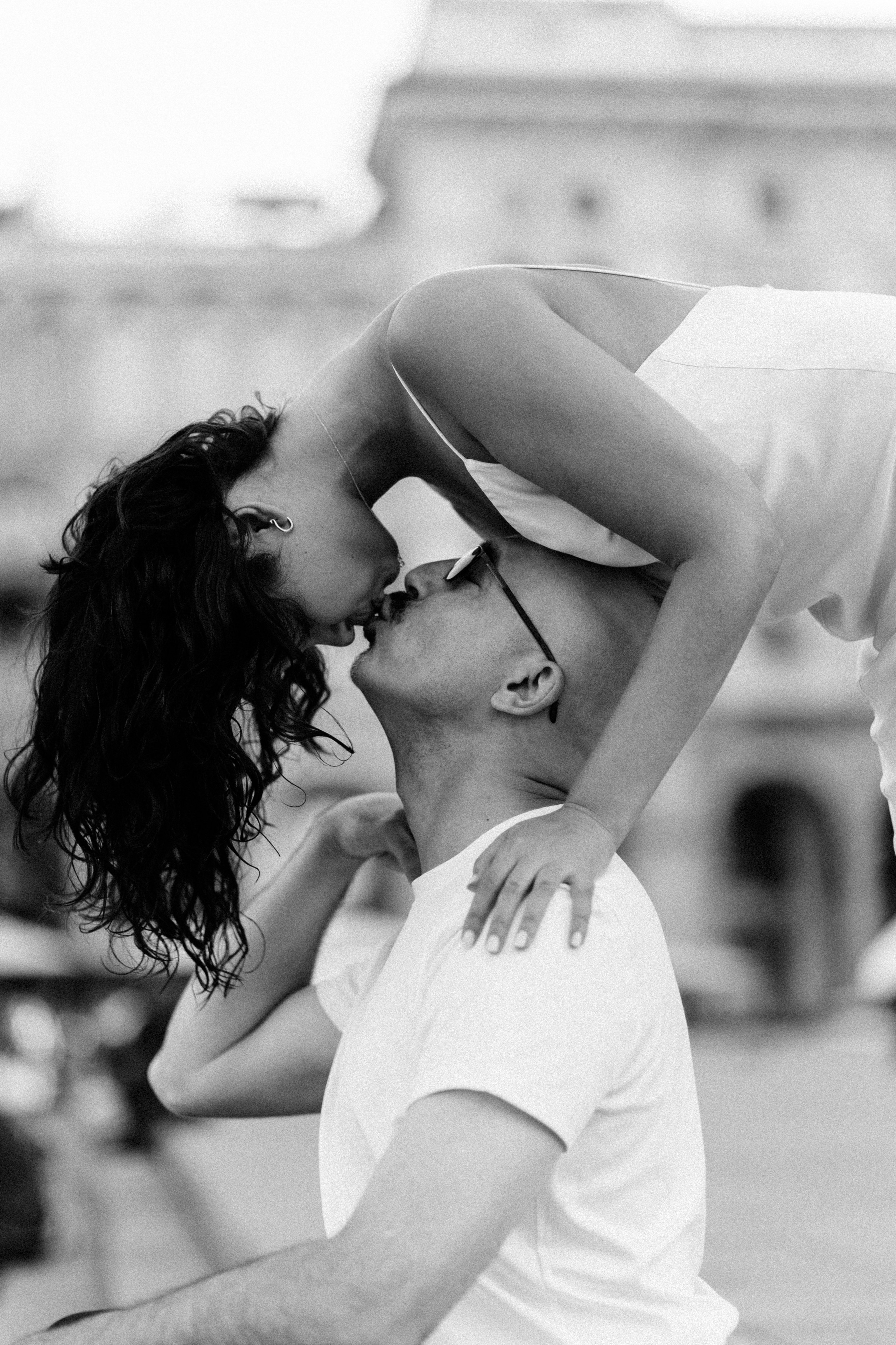 Romantic couple session in Milan city center