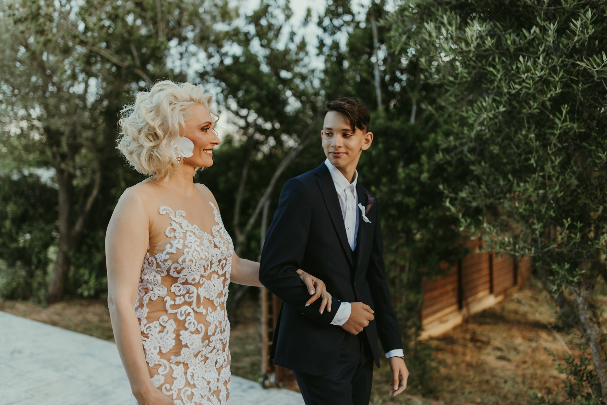 Lambros-Adriana. Fotograf și videograf de nuntă R. Moldova, Romania