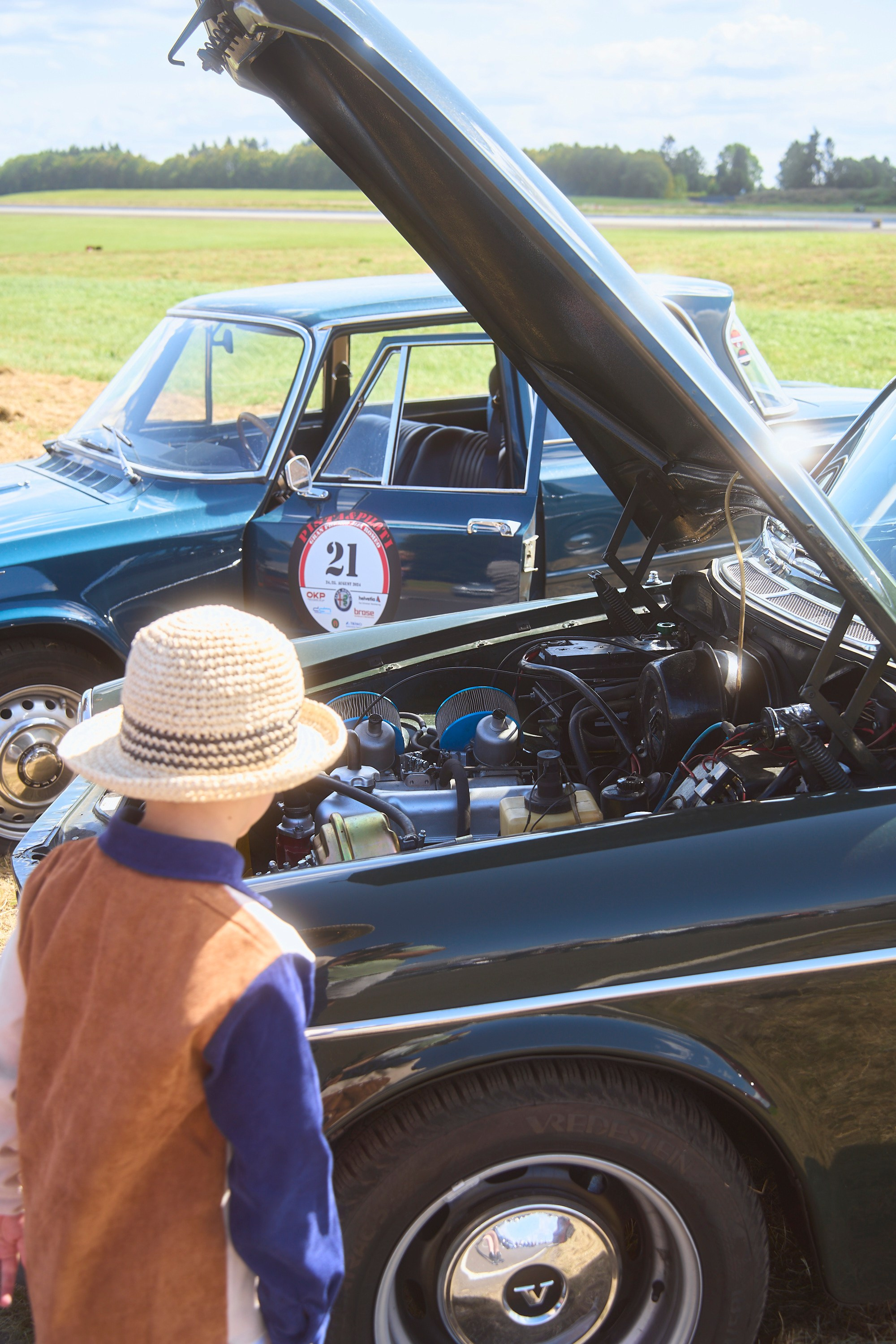 Pista & Piloti. Aleksandr Steinbrenner | Streetfotografie