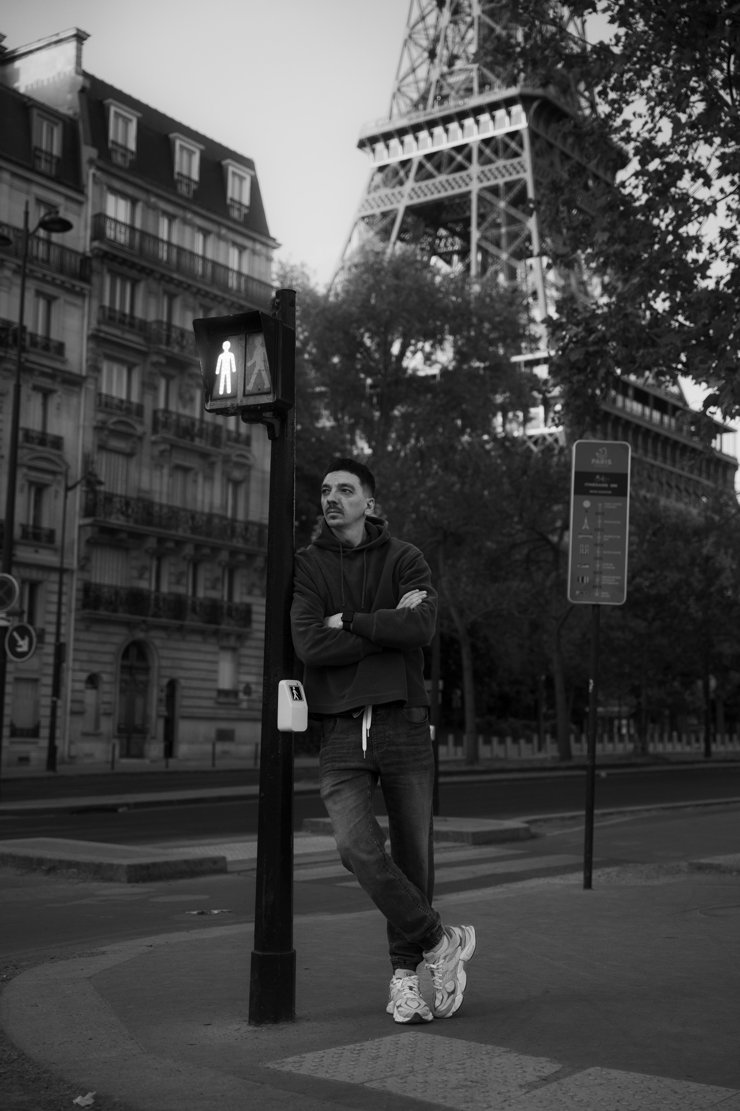 Sergey in Paris. Фотограф в Париже Полина Осипова
