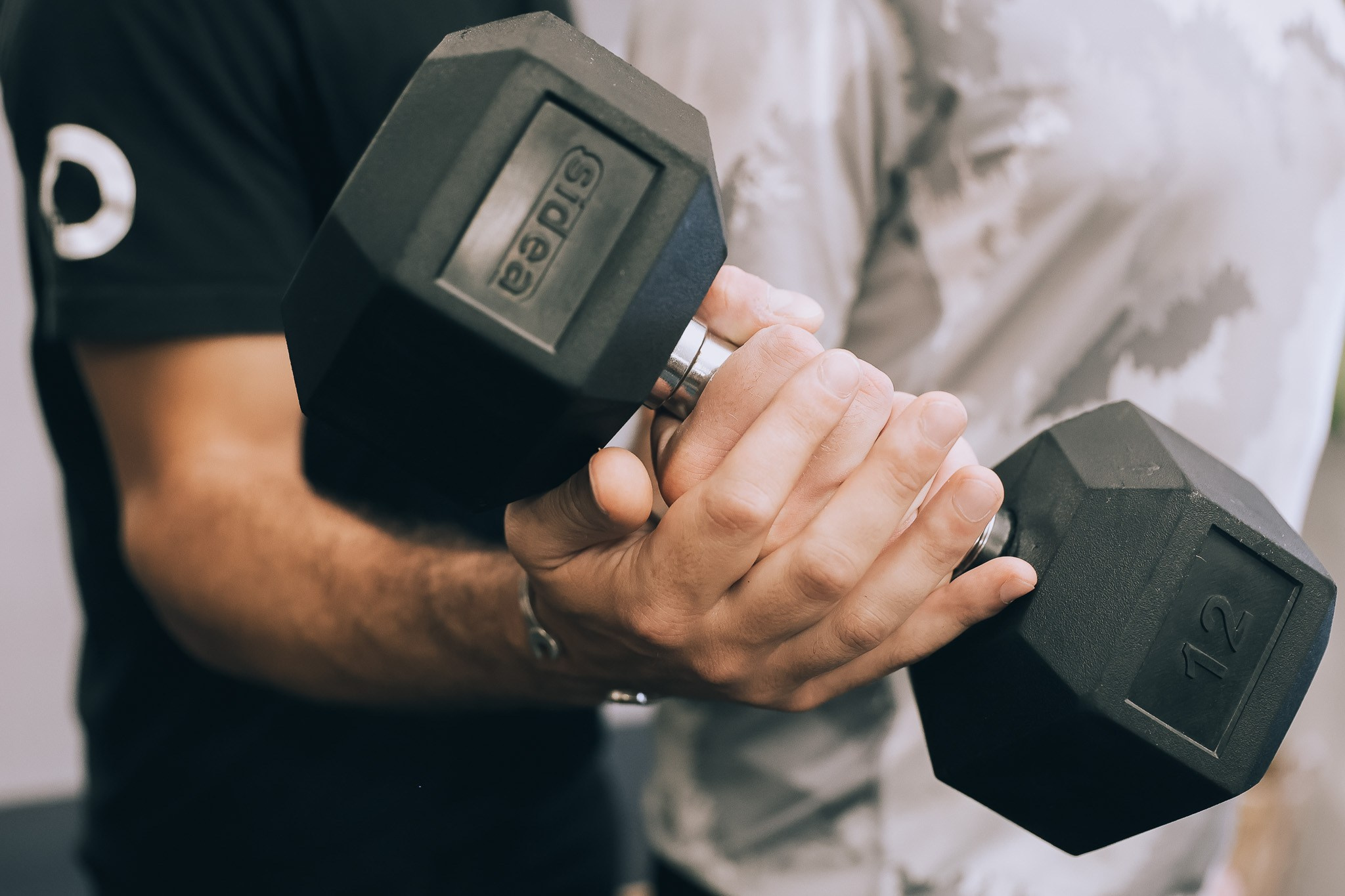 DAY ONE. Elizaveta Razumova: Cinematic Photography for Love, Weddings, Portraits & Brands