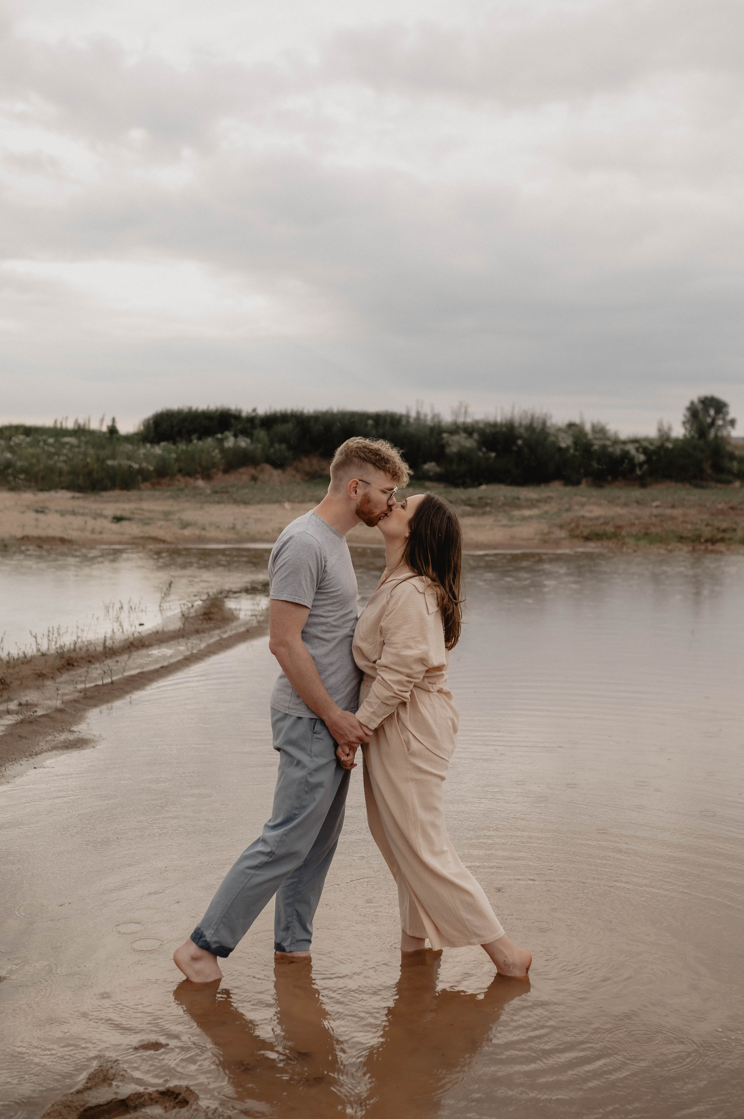 Rain & Sun | Love Story in Wolframs-Eschenbach. Fotografin Ansbach - Paare | Hochzeit | After Wedding